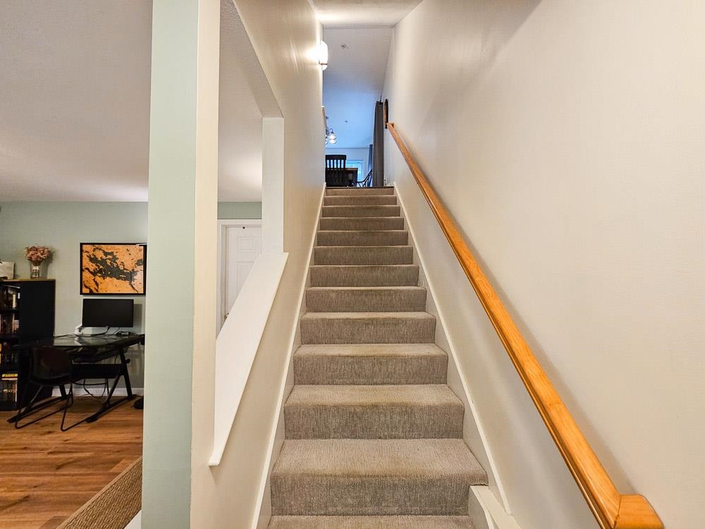 7 Capital Drive Property Photo 30