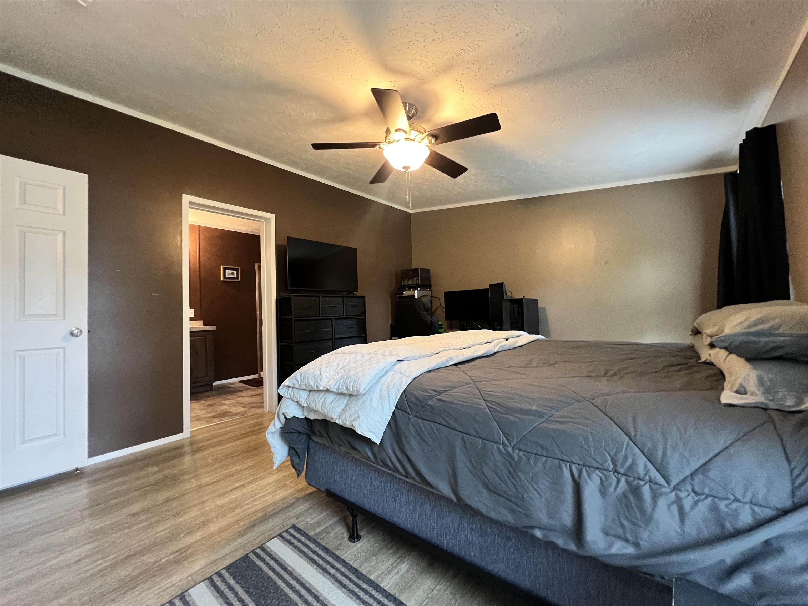 9 Page Road Property Photo 37