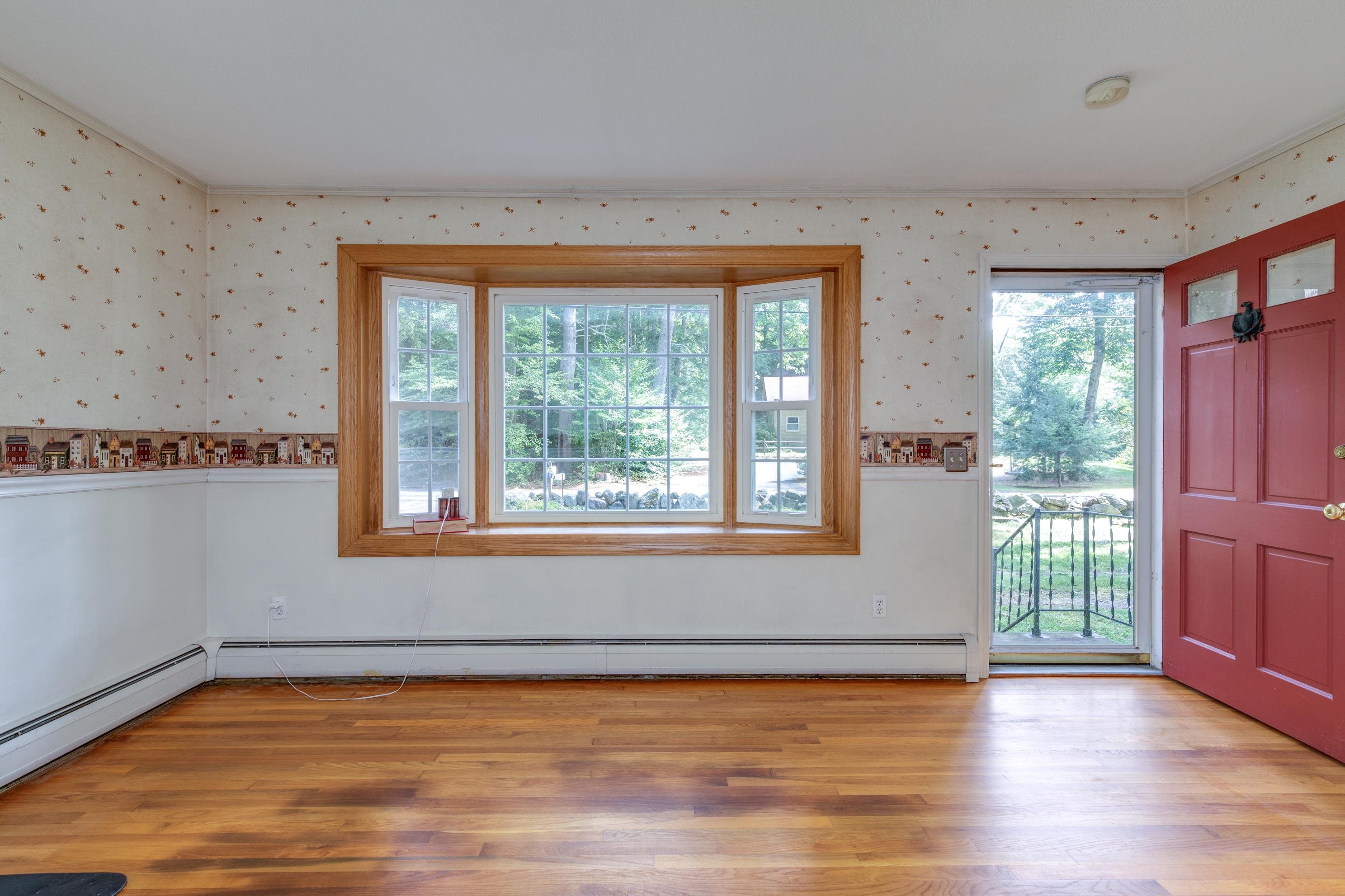525 Briar Hill Road Property Photo 15