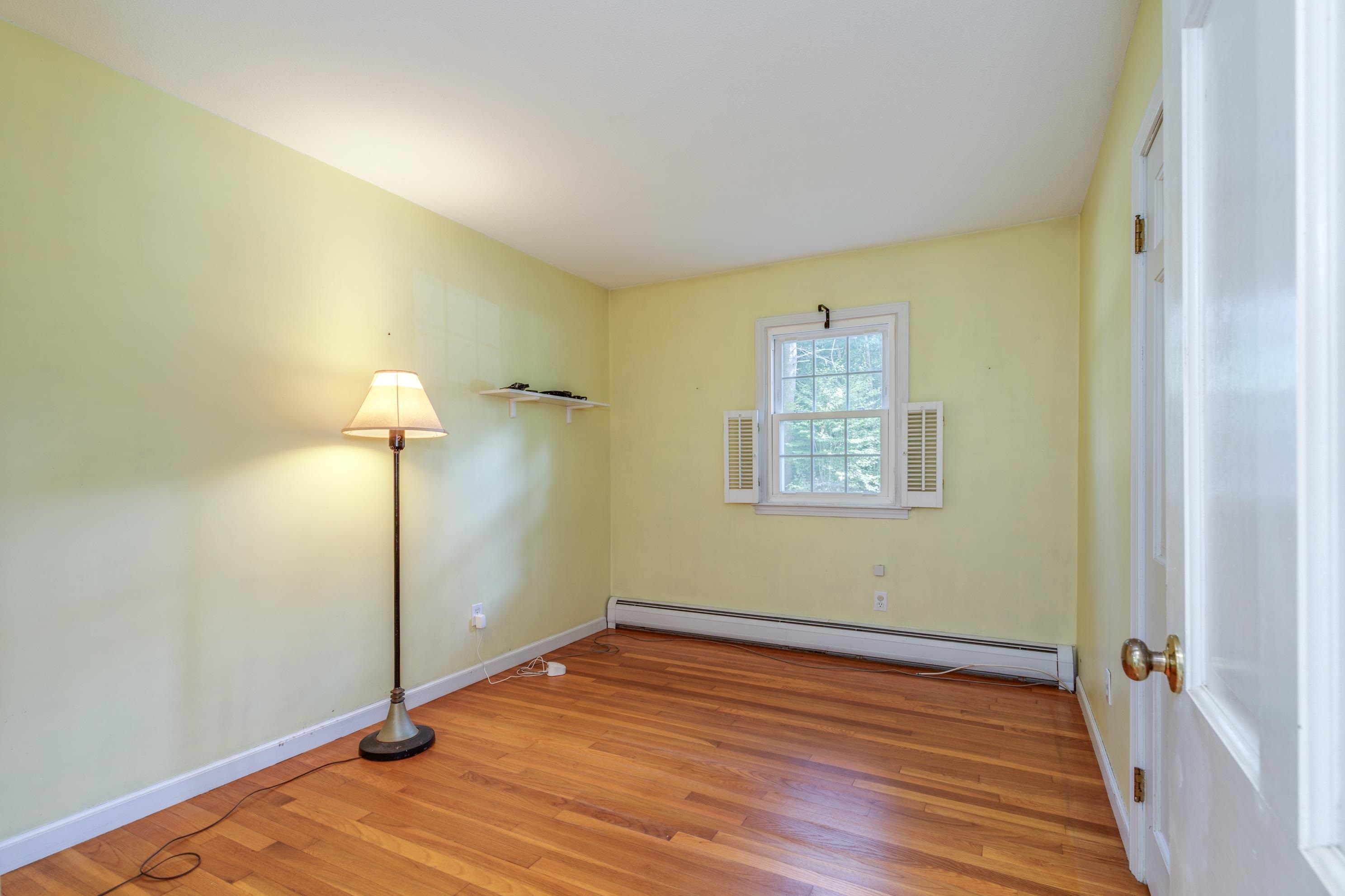 525 Briar Hill Road Property Photo 19