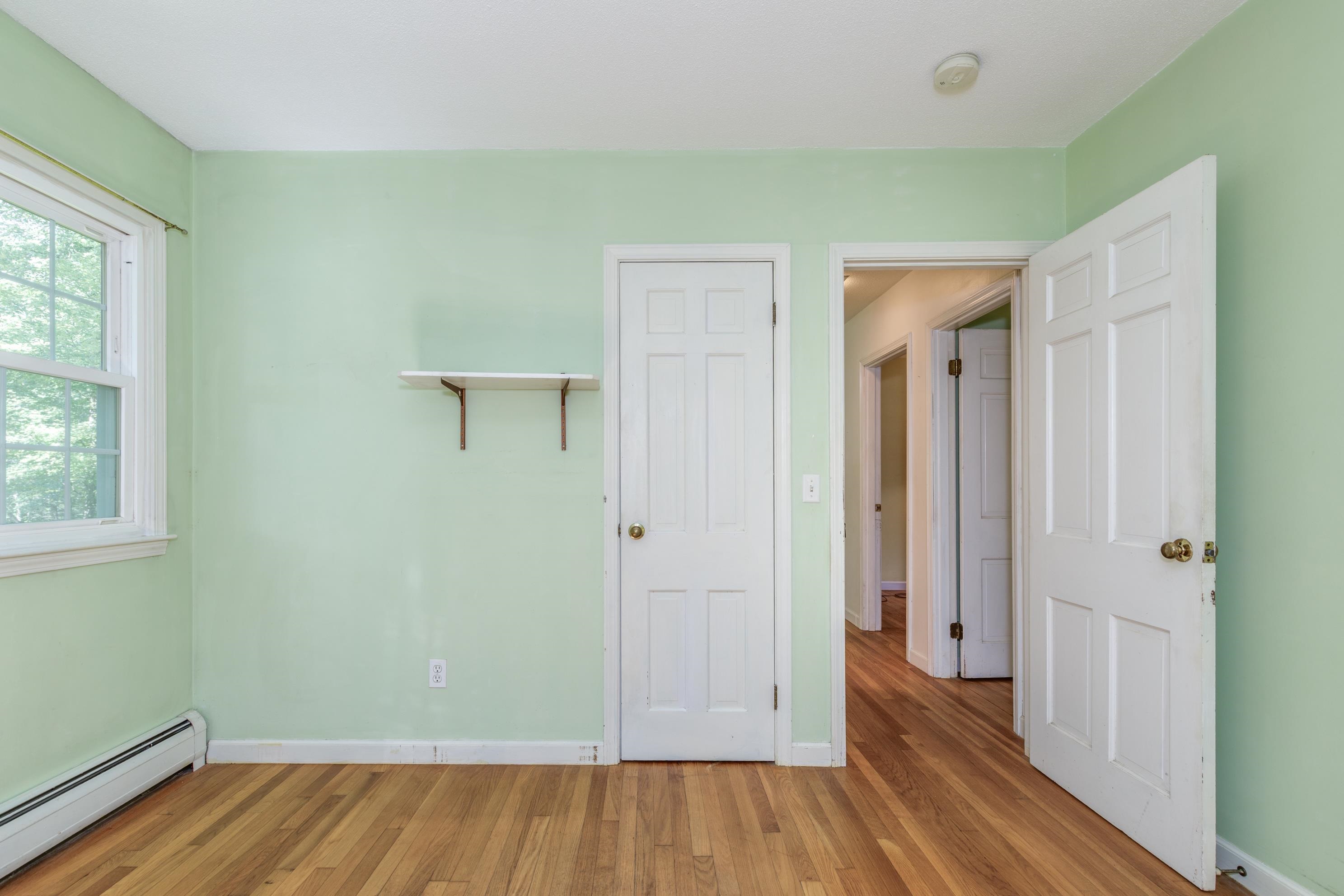 525 Briar Hill Road Property Photo 21