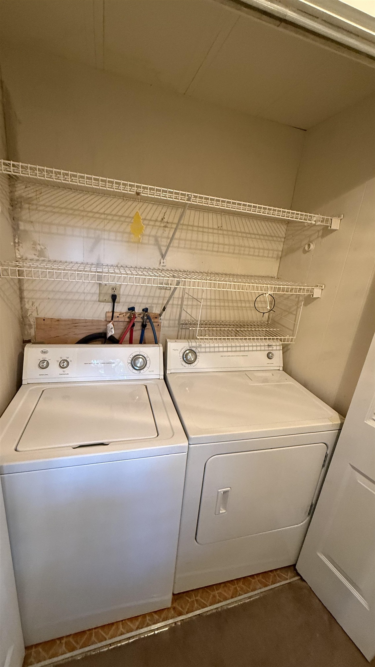 40 Hampton Road Property Photo 18