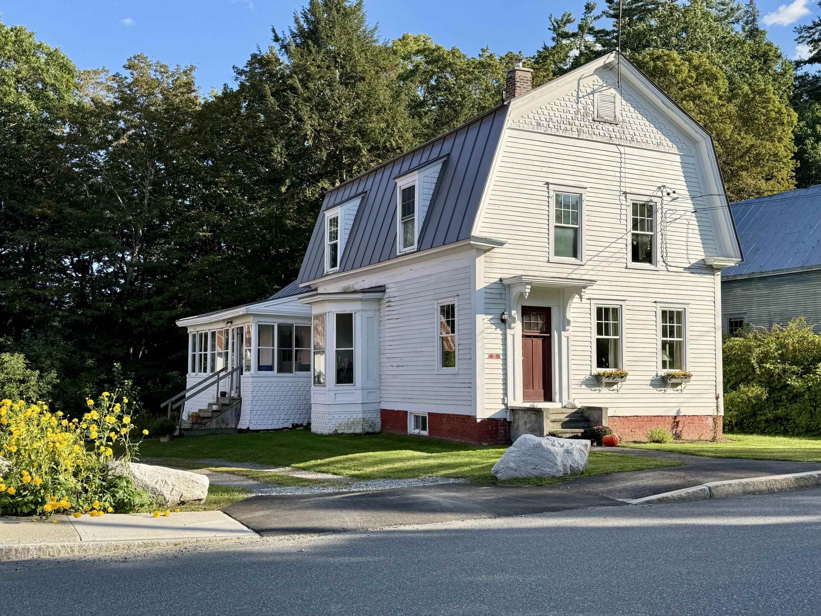 35 Sand Hill Road Property Photo 1