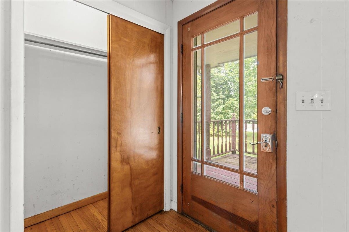 657 West Lakeshore Drive Property Photo 3