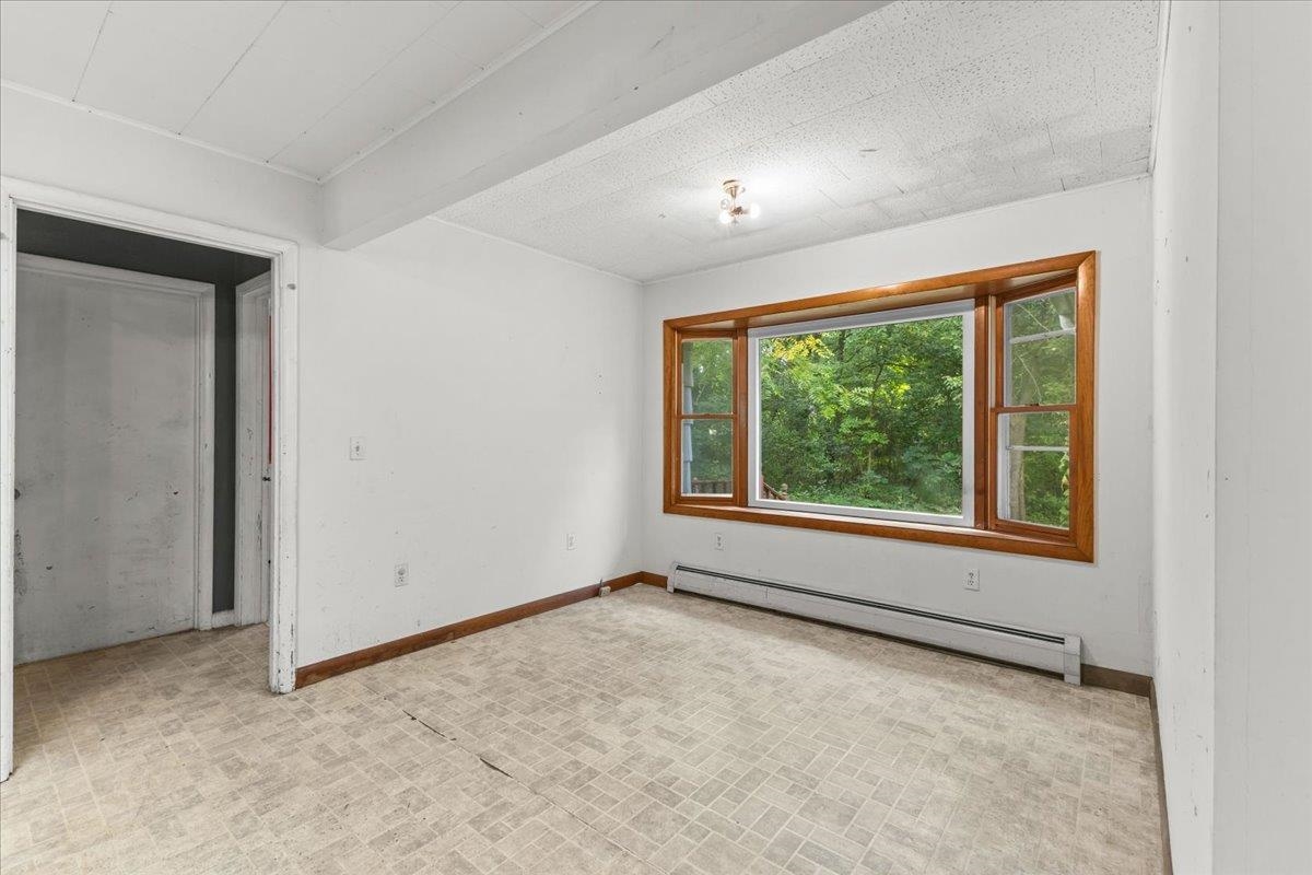 657 West Lakeshore Drive Property Photo 28