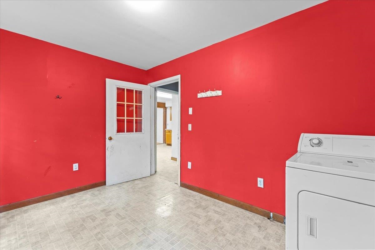 657 West Lakeshore Drive Property Photo 31