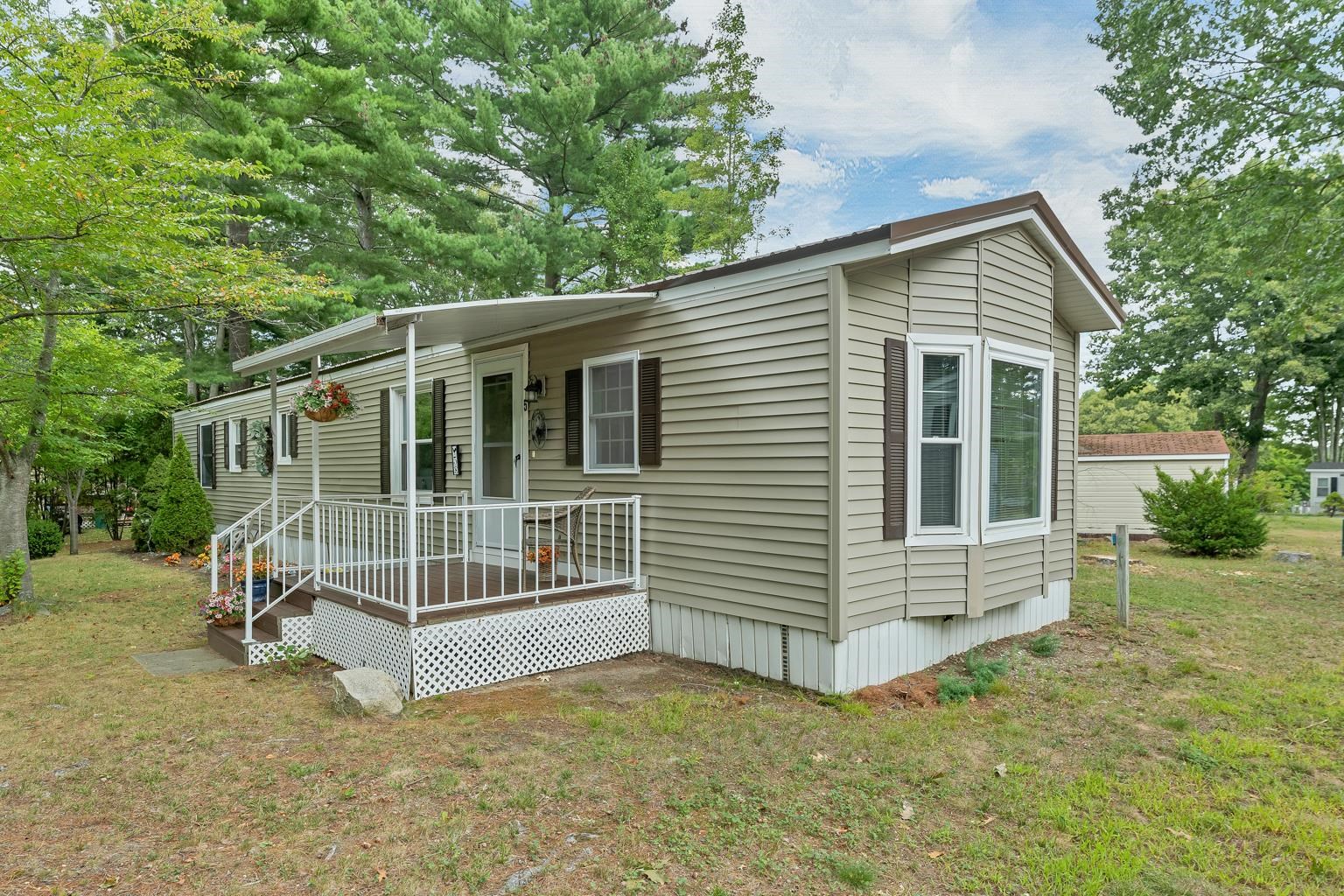5 North Dewberry Lane Property Photo 20