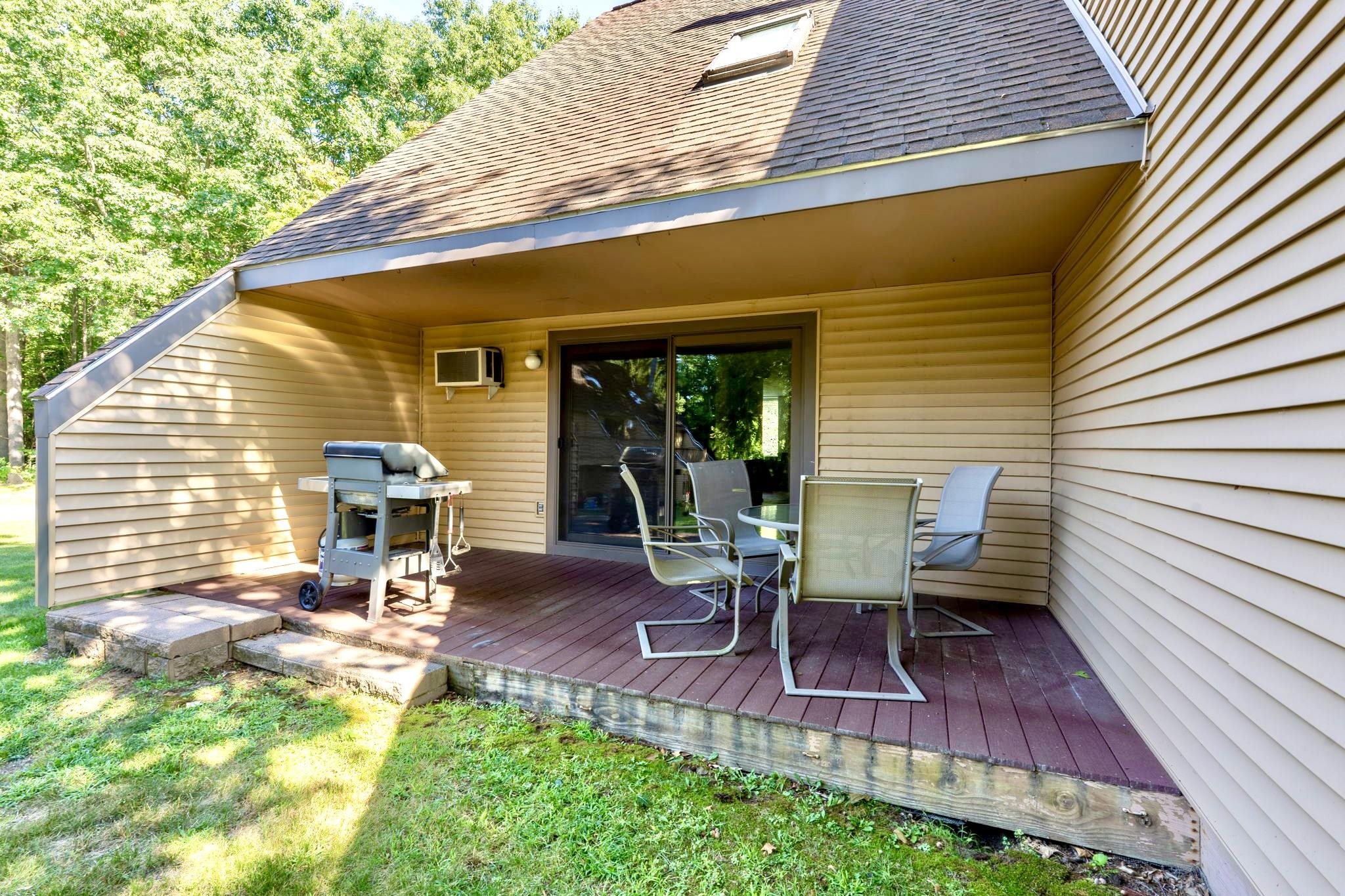 6 Remington Court Property Photo 6