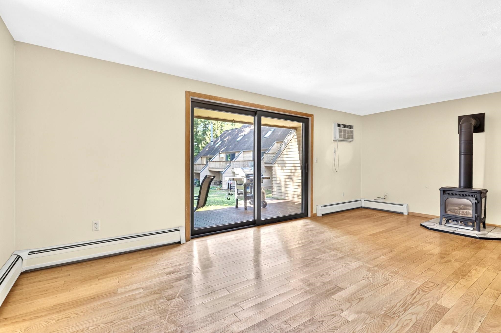 6 Remington Court Property Photo 15