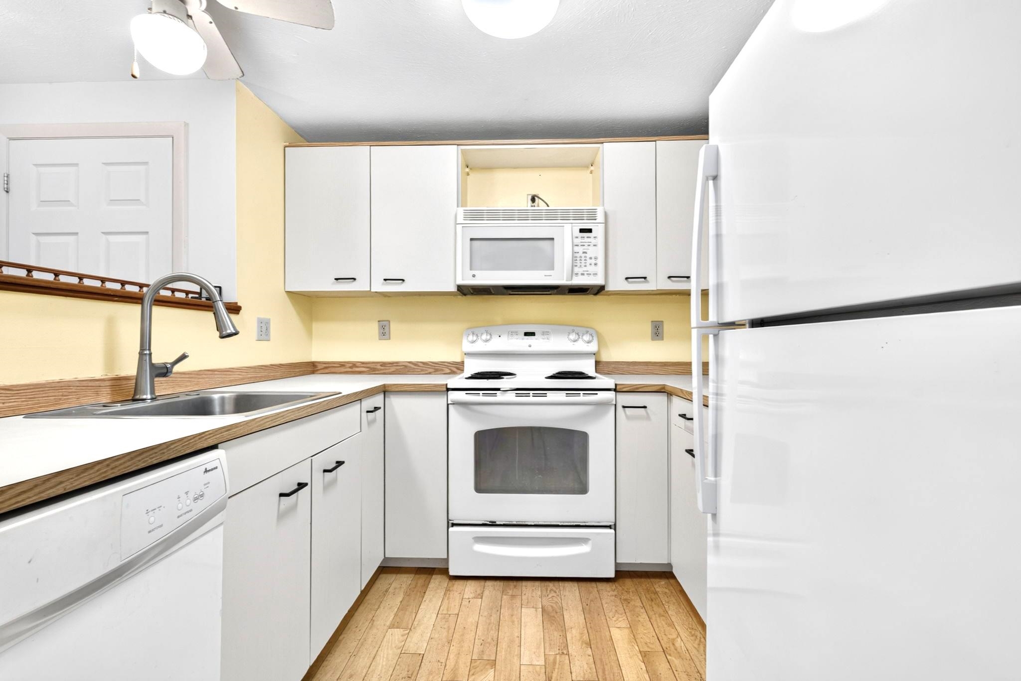 6 Remington Court Property Photo 17