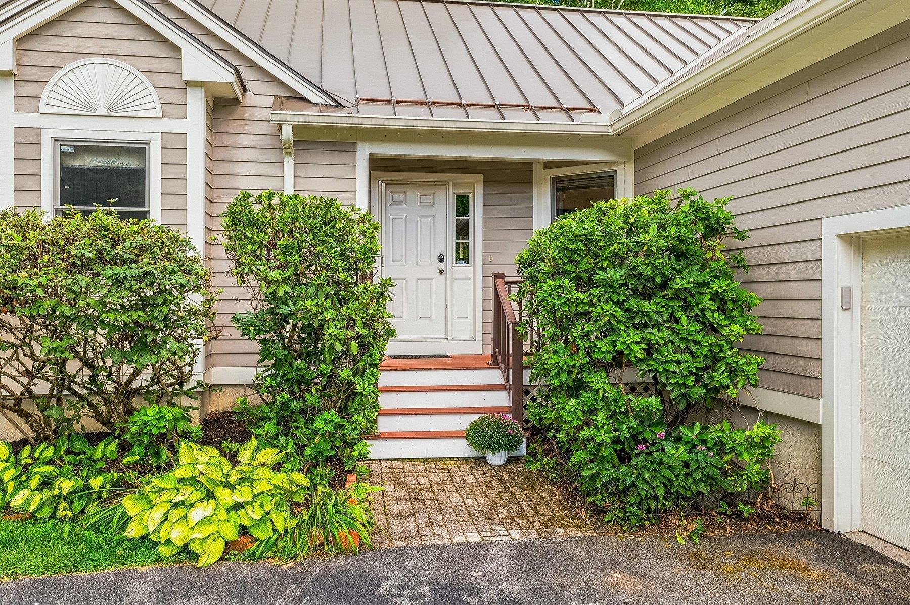 1 Mastin Drive Property Photo 2