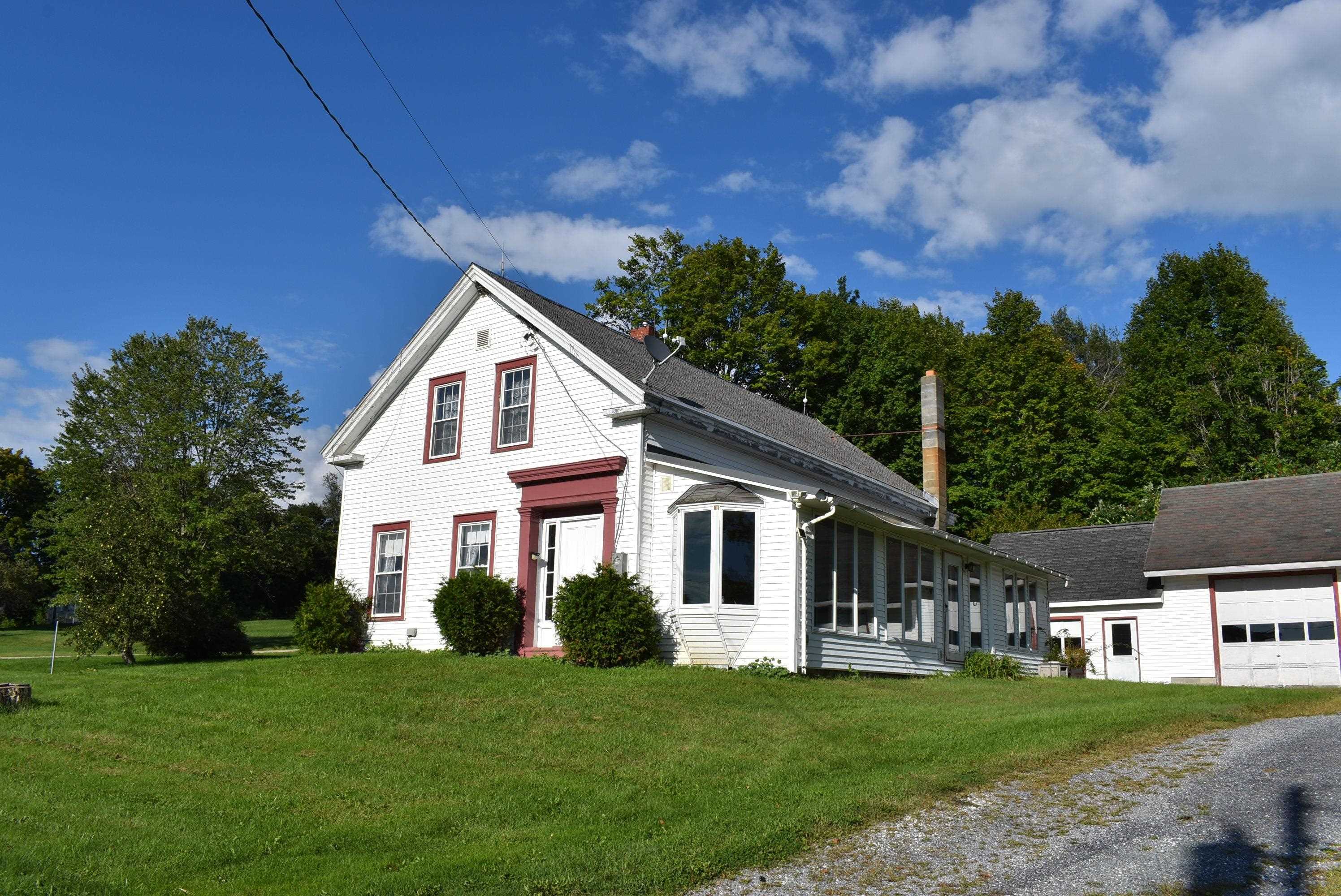 1851 Arnold District Road Property Photo 2