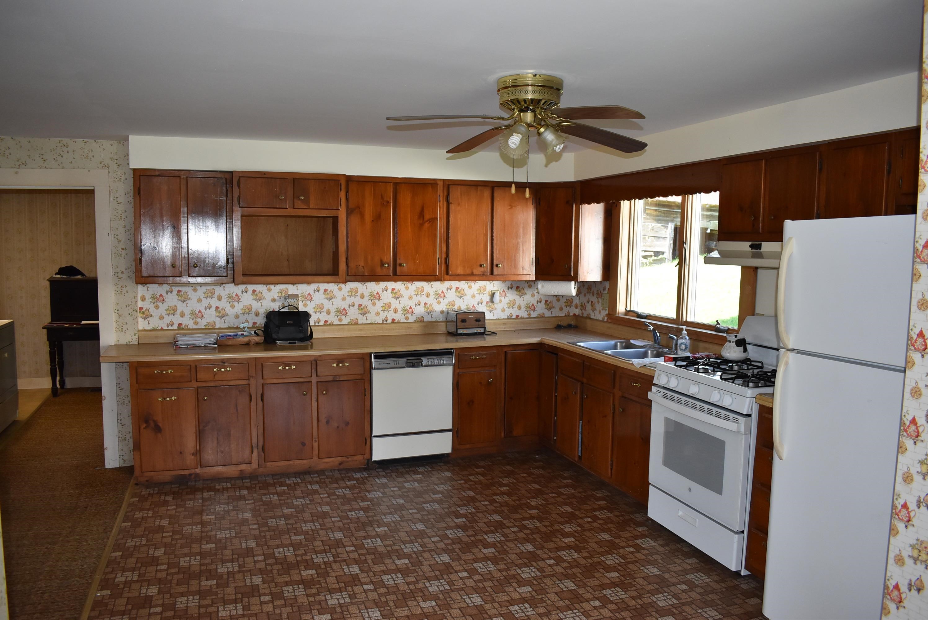 1851 Arnold District Road Property Photo 6