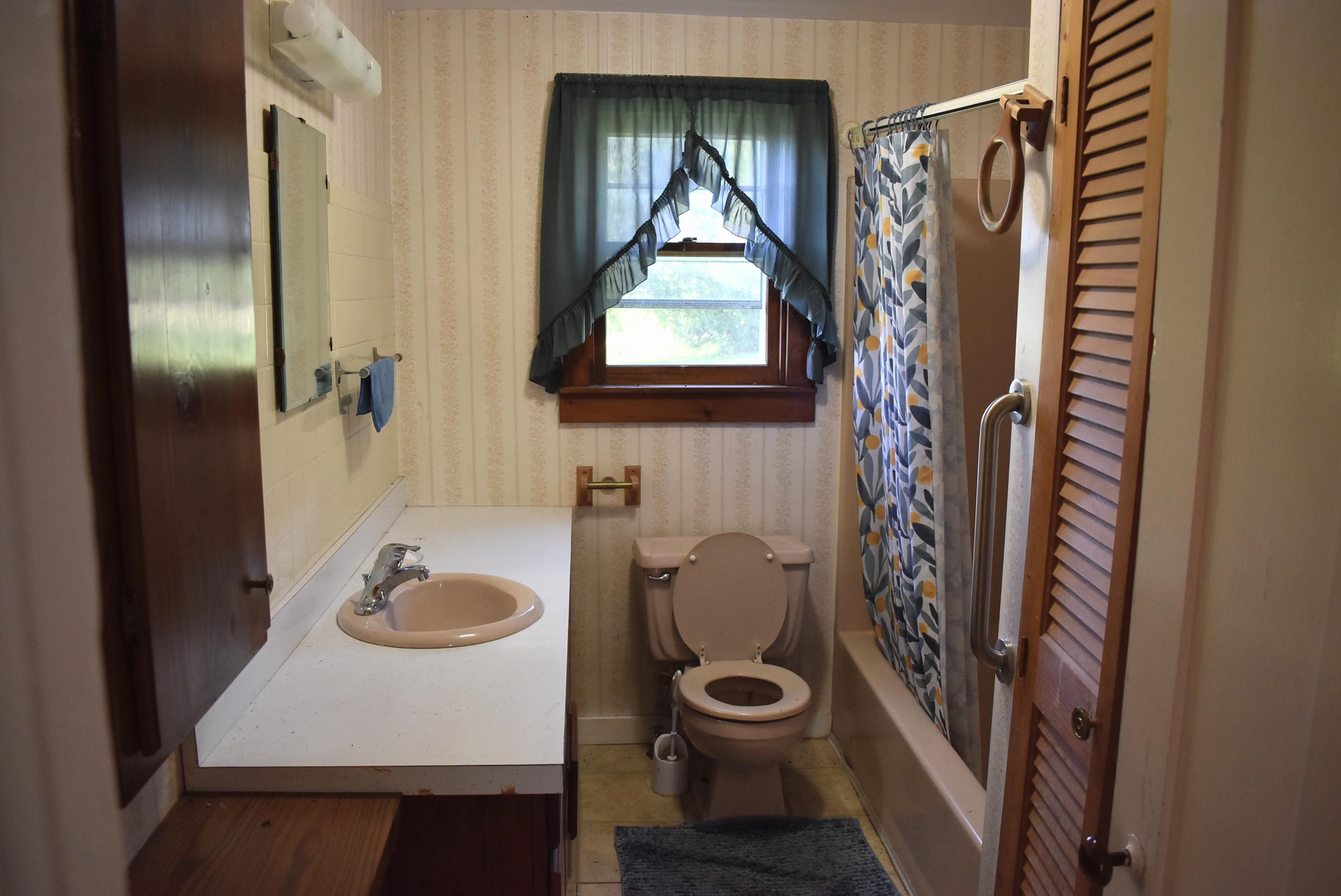 1851 Arnold District Road Property Photo 15