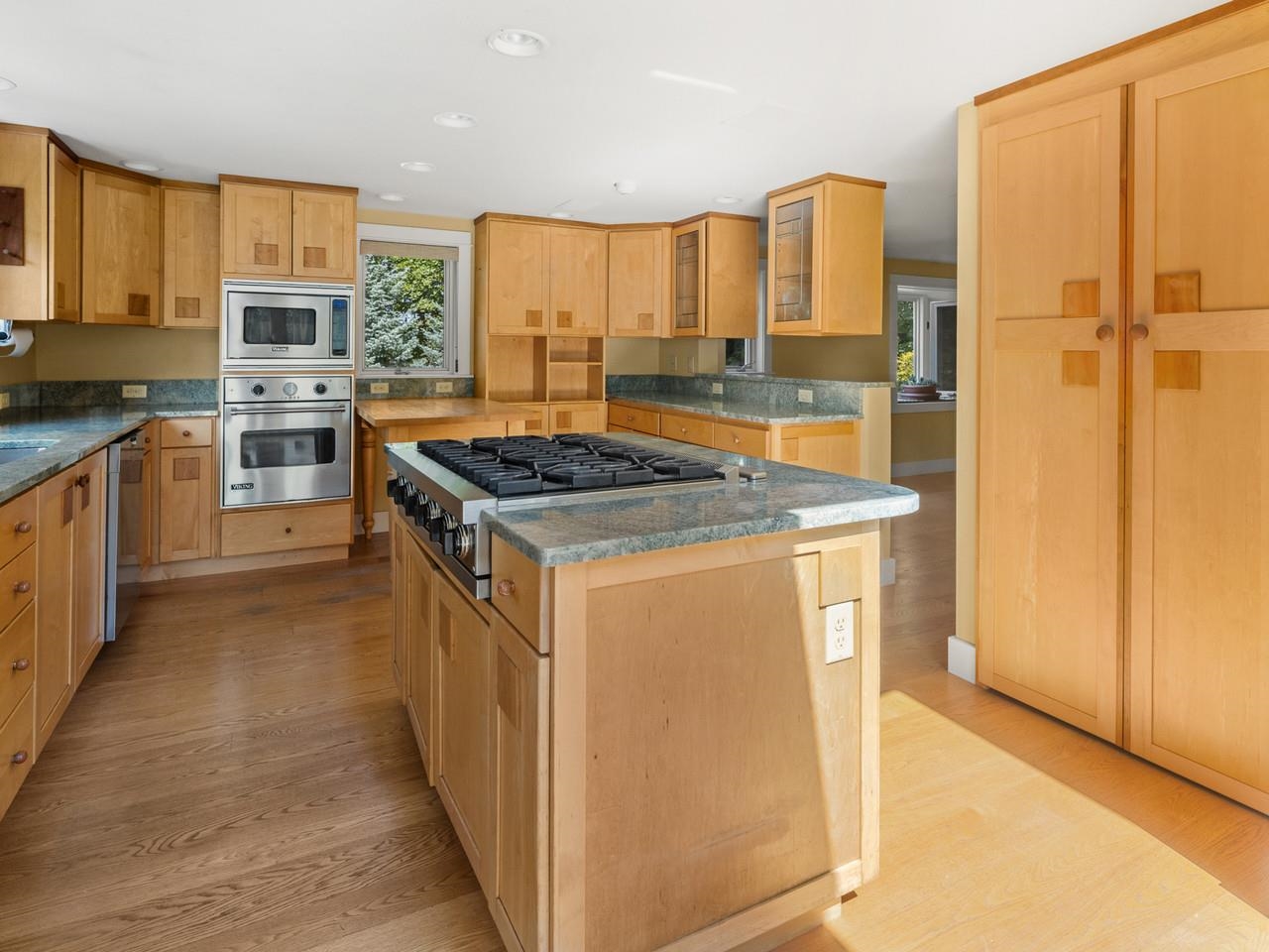 106 Ledge Road Property Photo 18