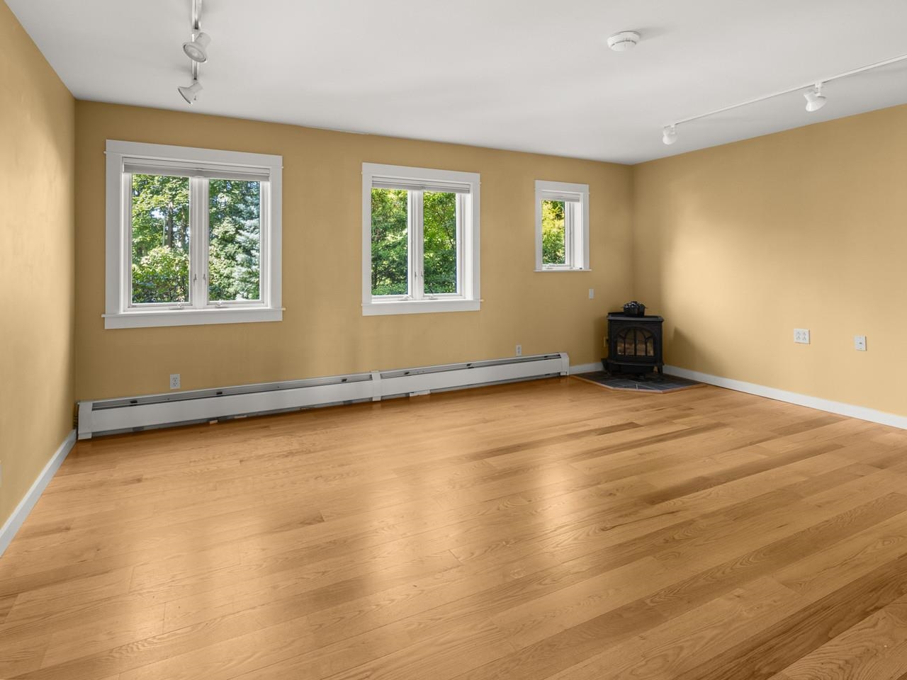 106 Ledge Road Property Photo 24