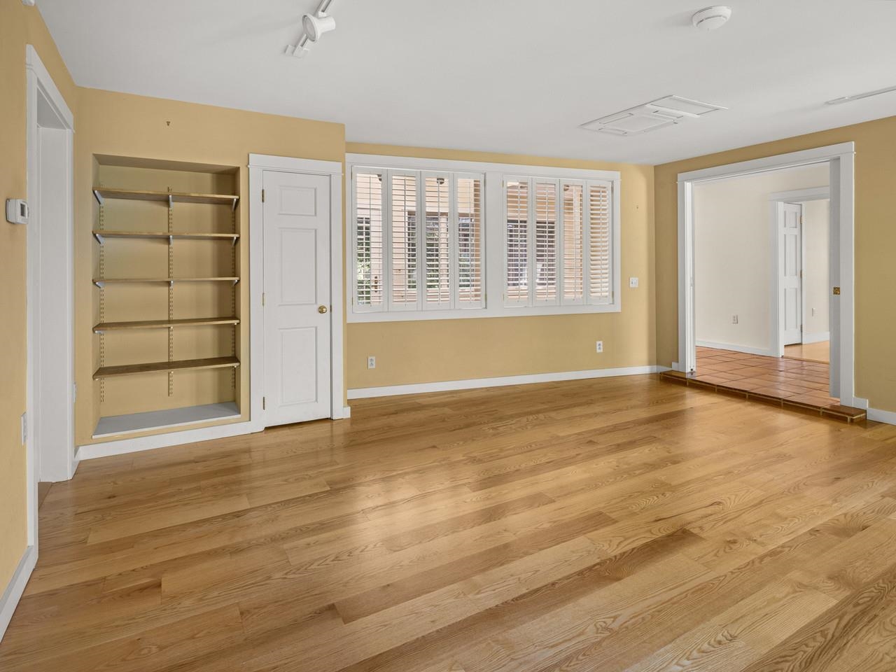 106 Ledge Road Property Photo 25