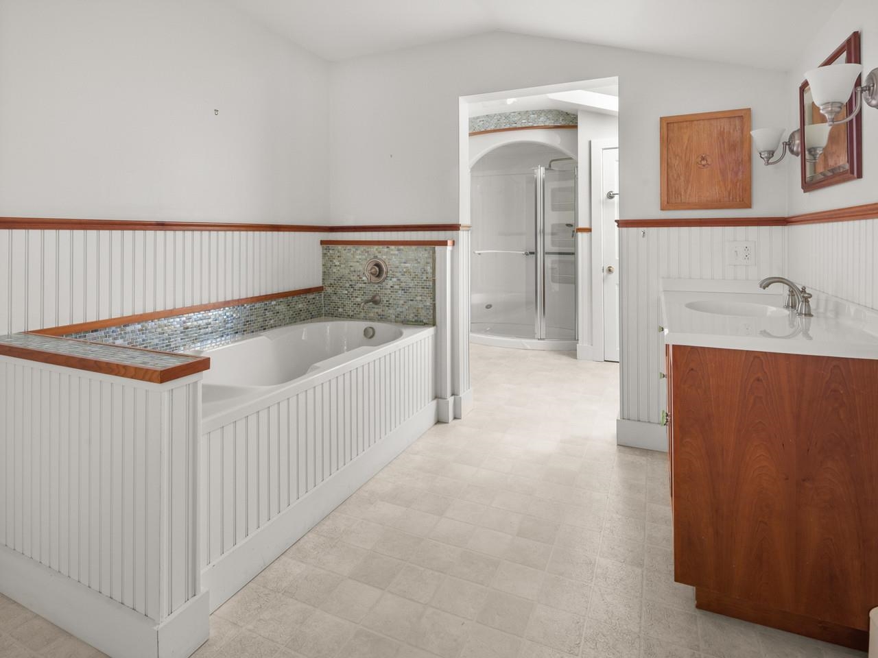 106 Ledge Road Property Photo 35