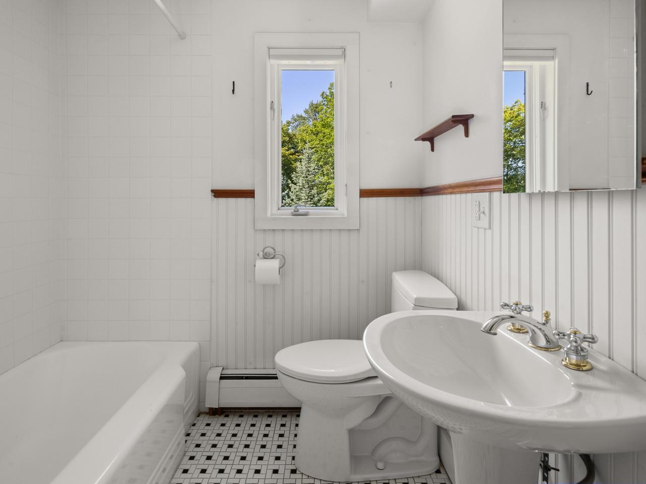 106 Ledge Road Property Photo 40