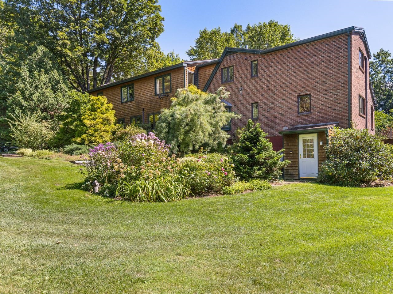 106 Ledge Road Property Photo 47