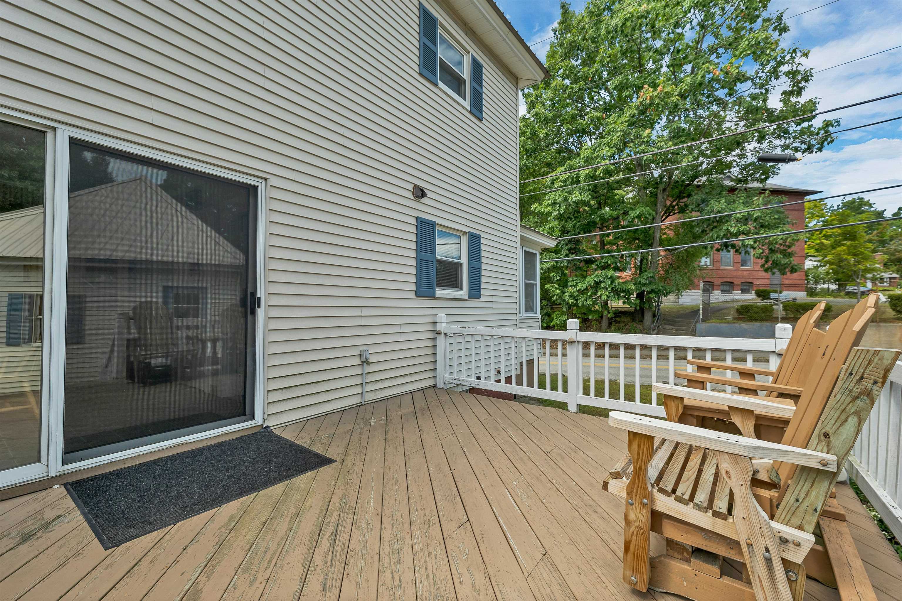 101 Pine Street Property Photo 12
