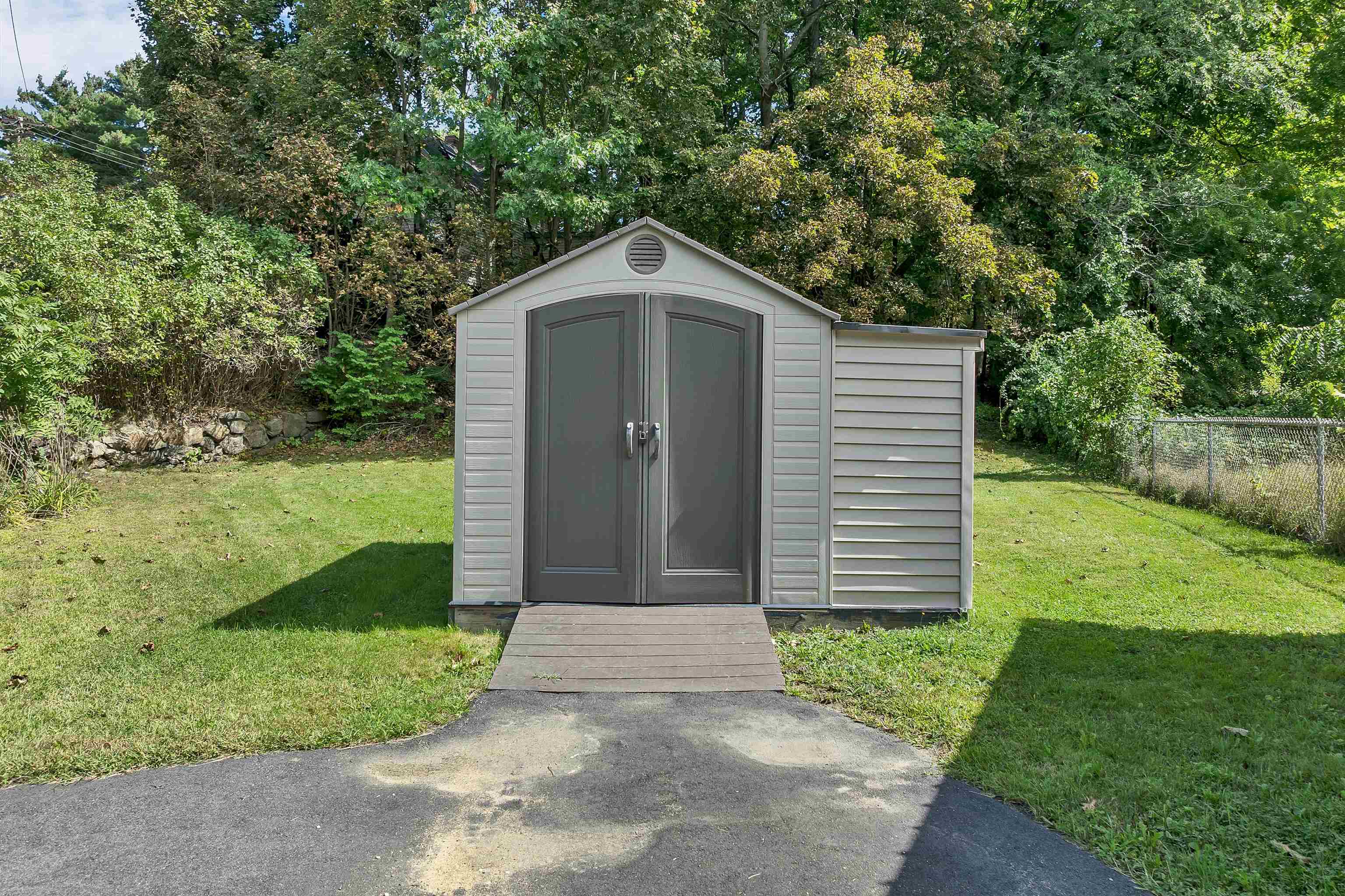 101 Pine Street Property Photo 26