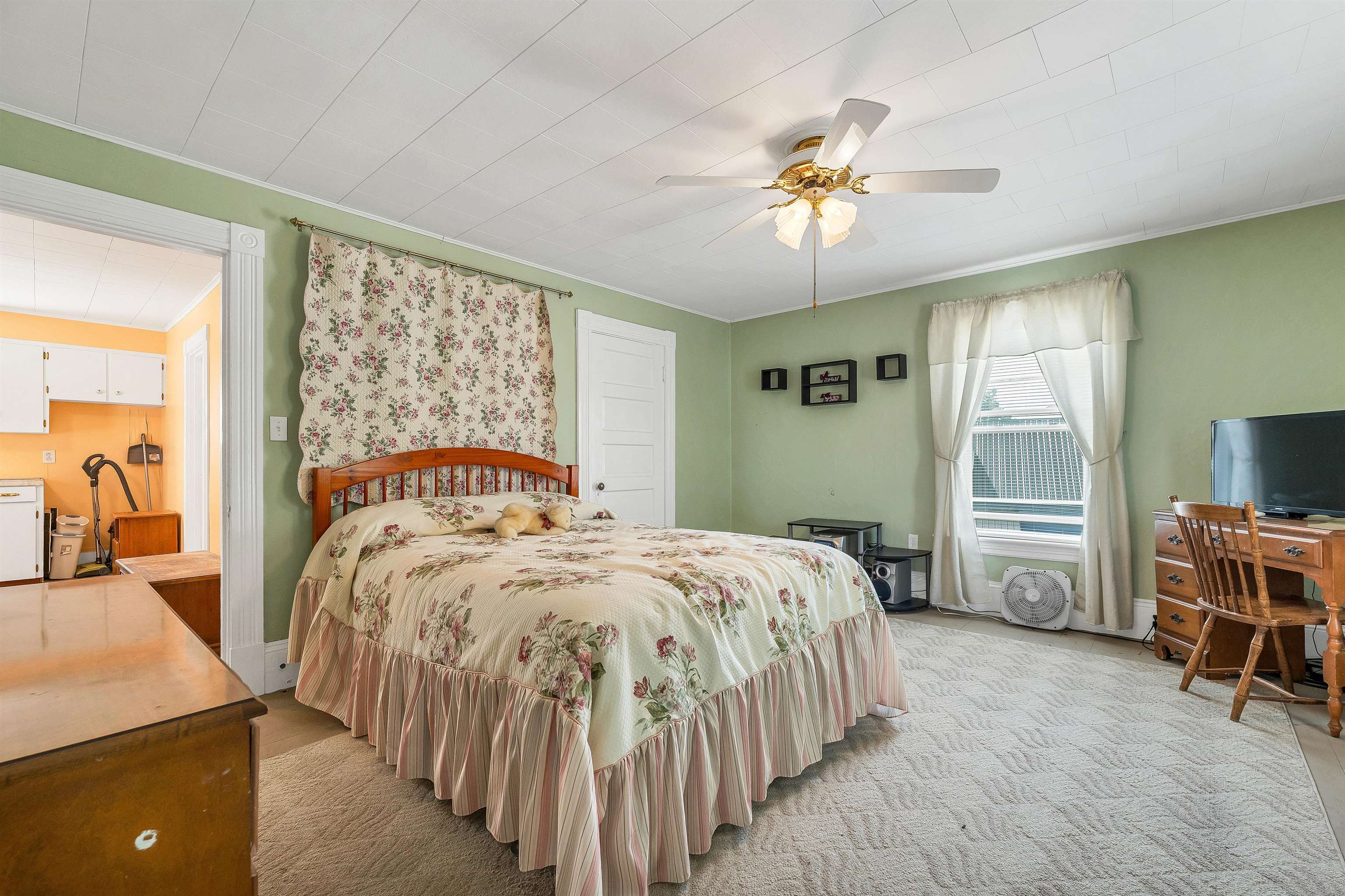 101 Pine Street Property Photo 31