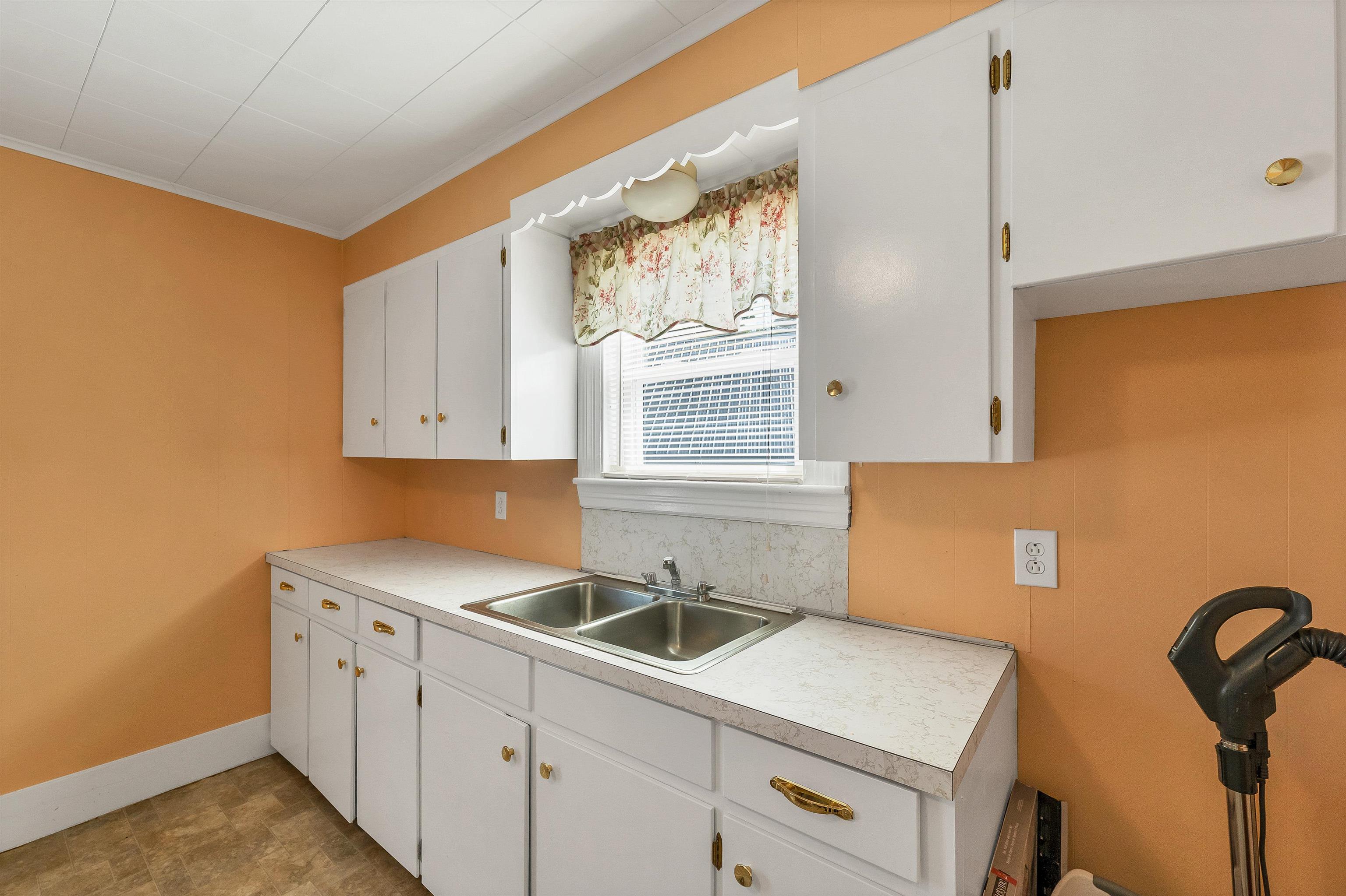 101 Pine Street Property Photo 45