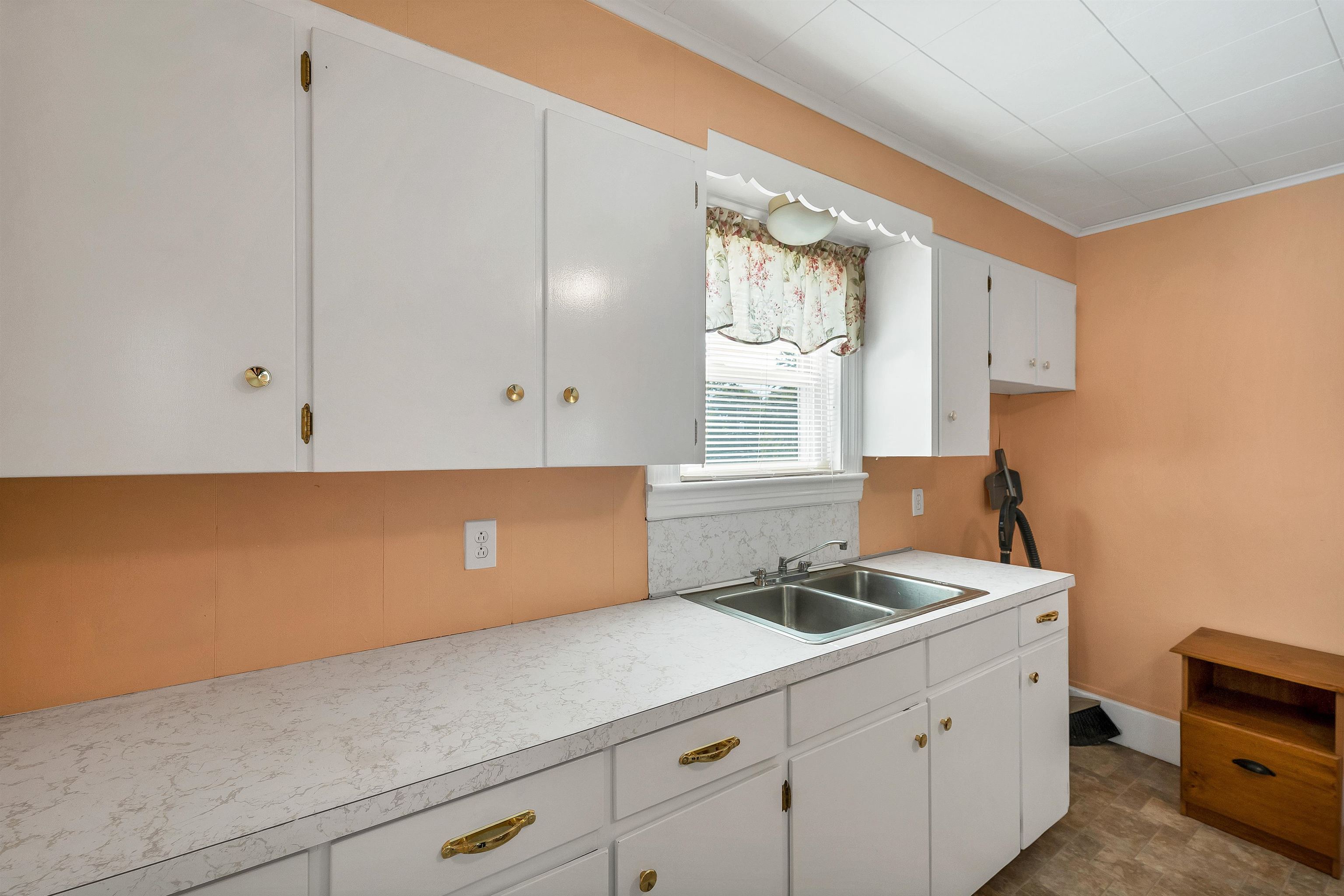 101 Pine Street Property Photo 46