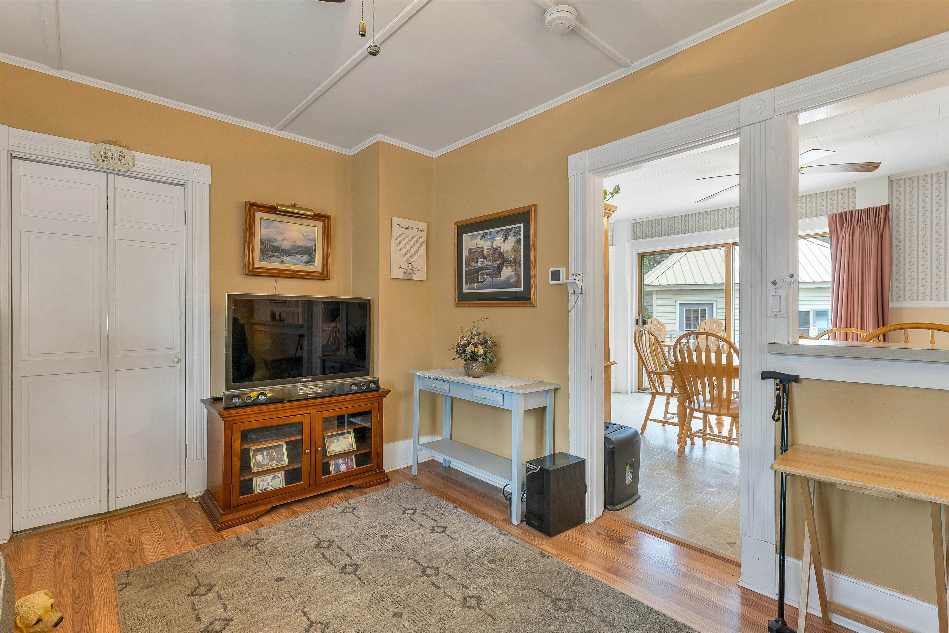 101 Pine Street Property Photo 52