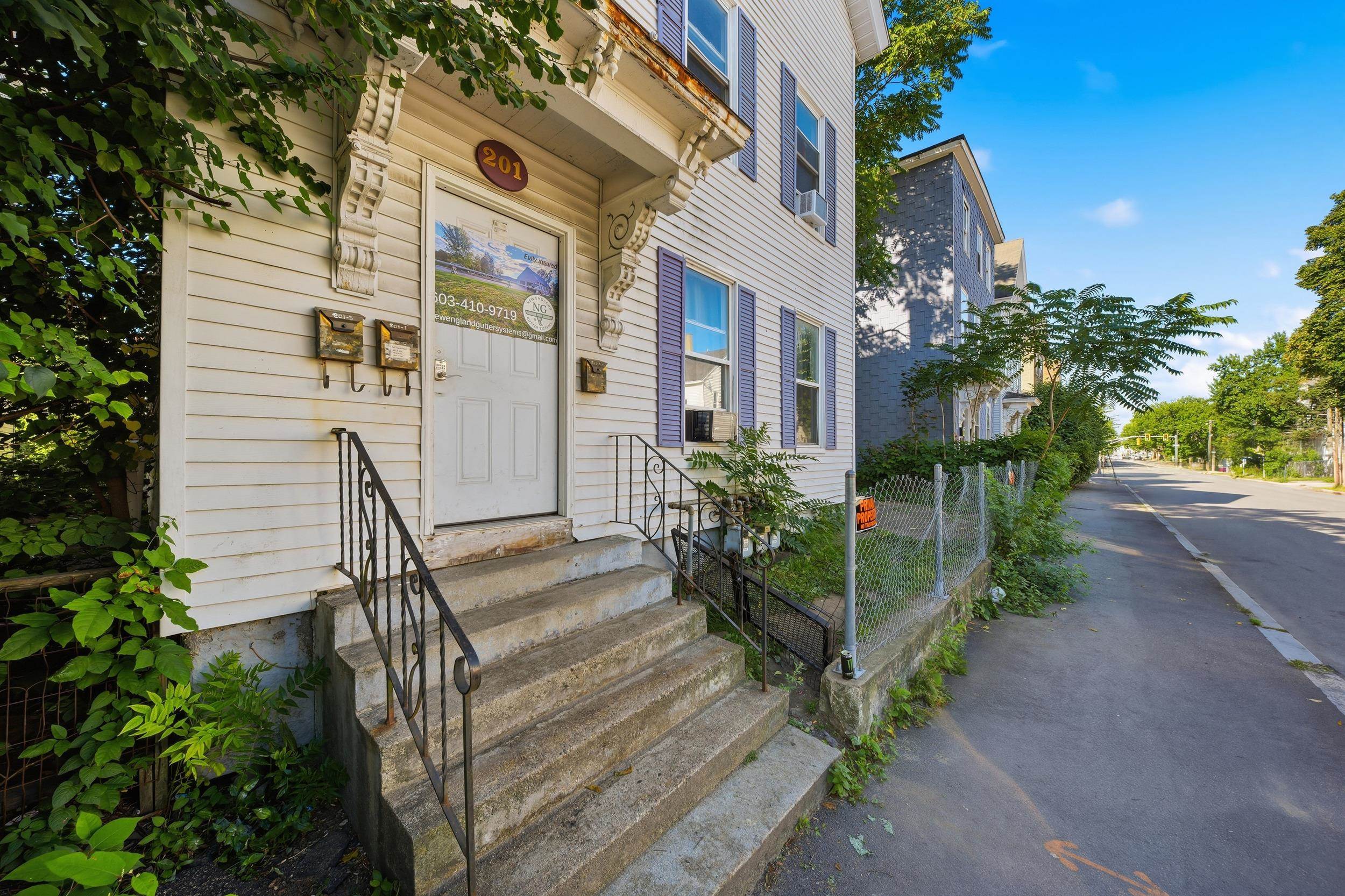 201 Auburn Street Property Photo 26