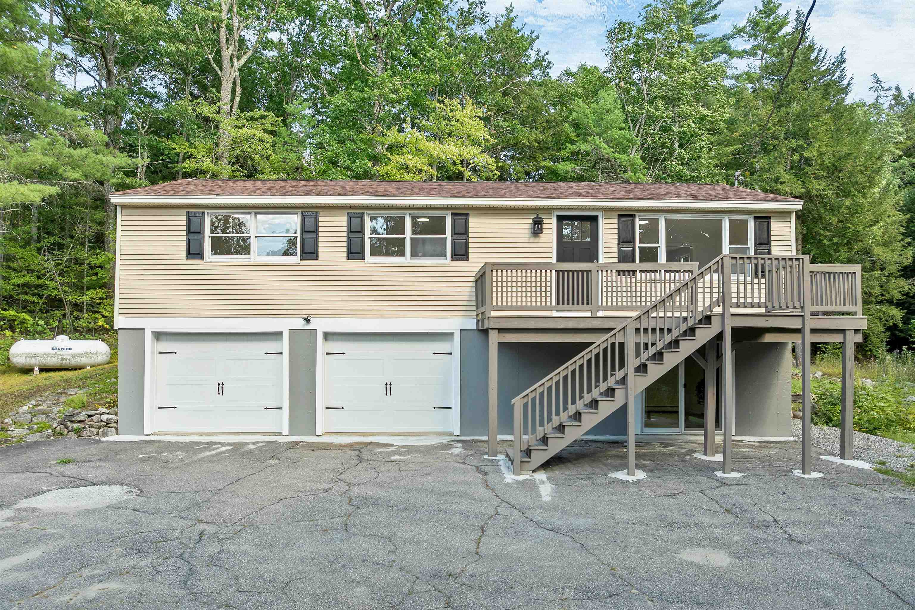 34 Hollings Drive Property Photo 1