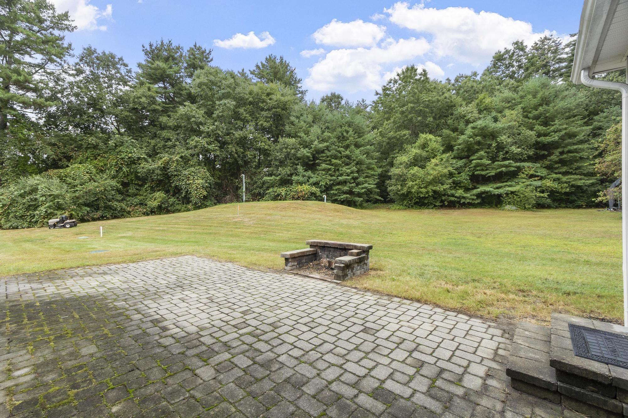 845 Bridge Street Property Photo 33