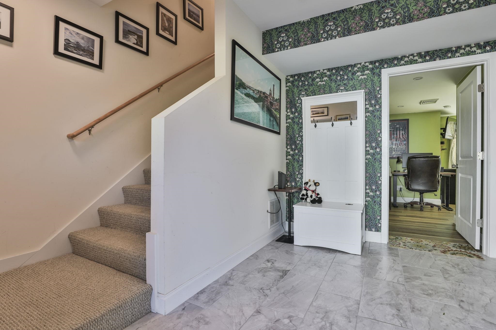 4 Bovee Way Property Photo 5