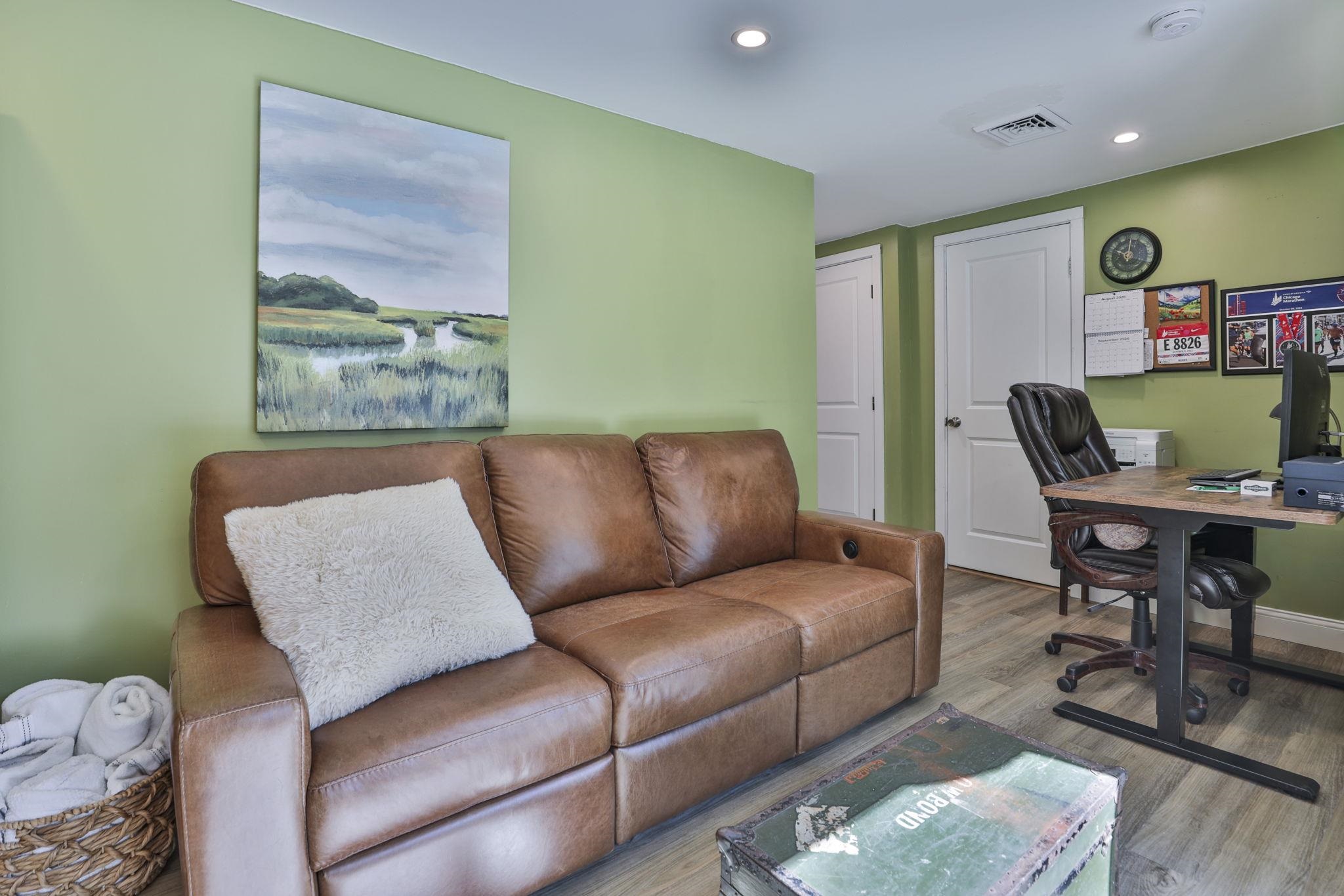 4 Bovee Way Property Photo 8