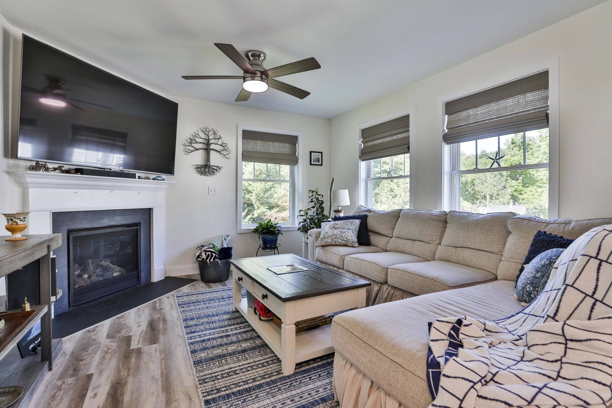4 Bovee Way Property Photo 19