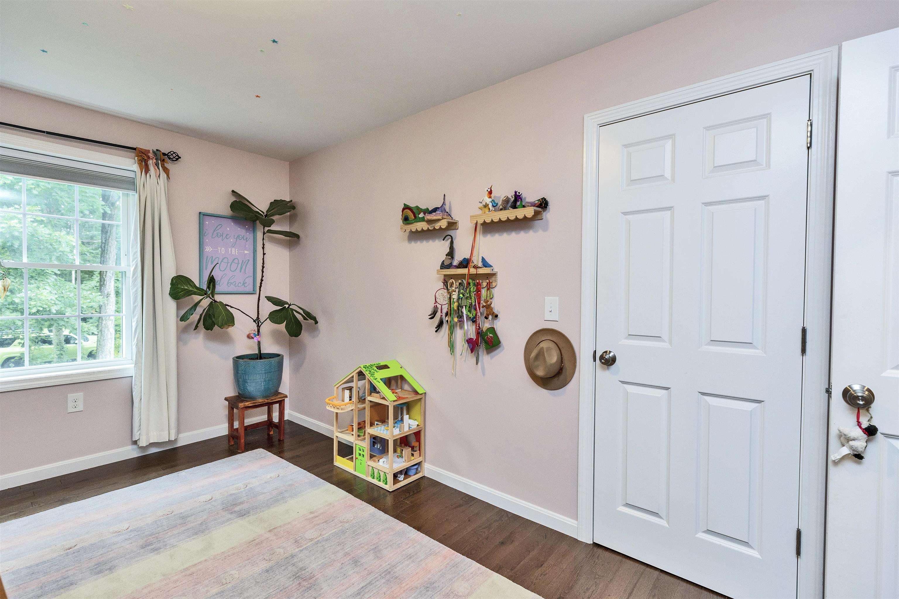 12 Springvale Avenue Property Photo 24