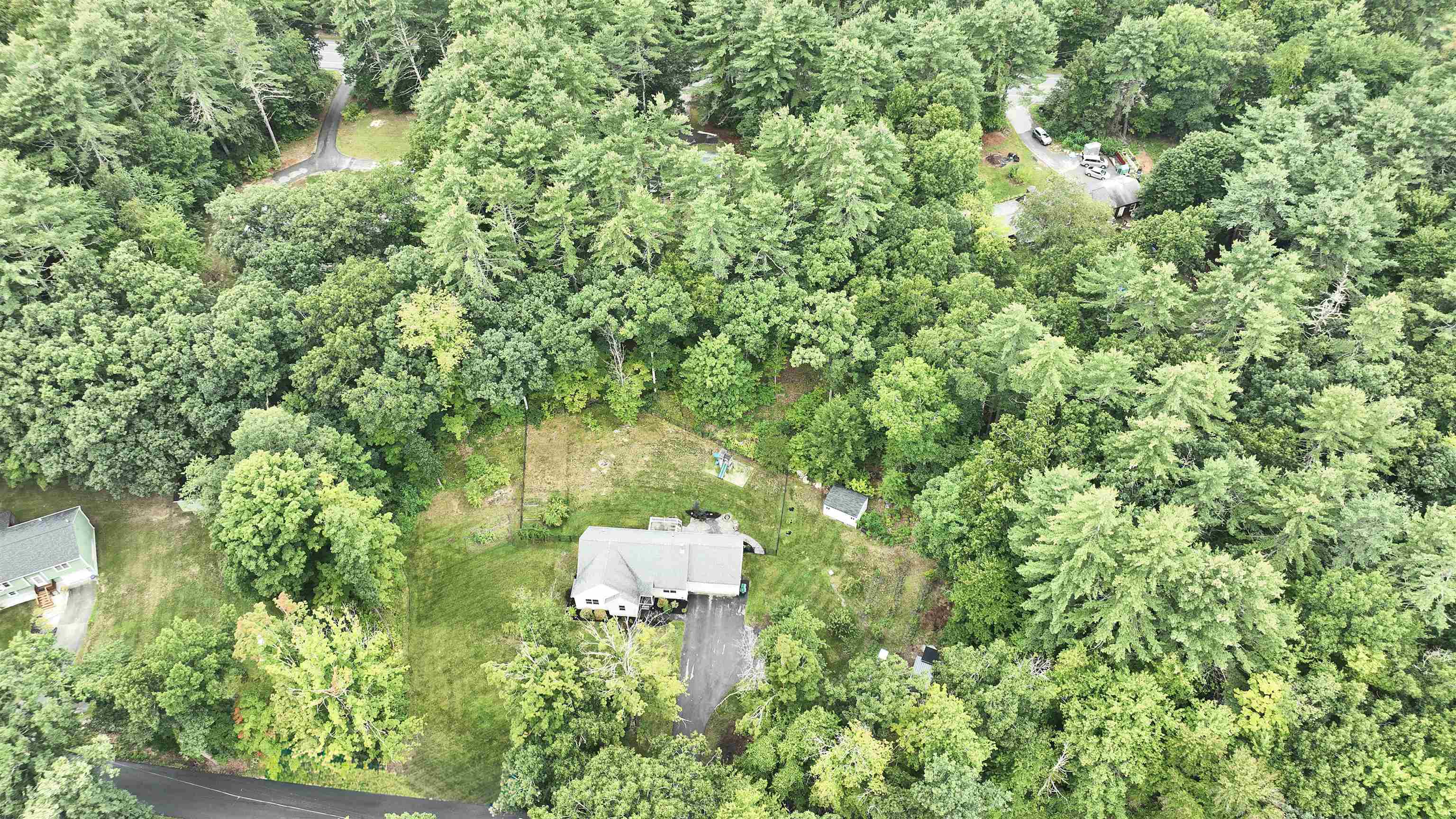 12 Springvale Avenue Property Photo 40
