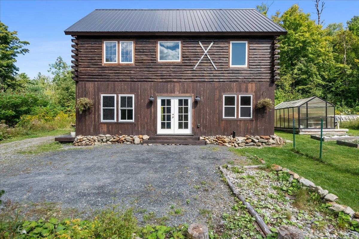 1314 Scrabble Hill Road Property Photo 4