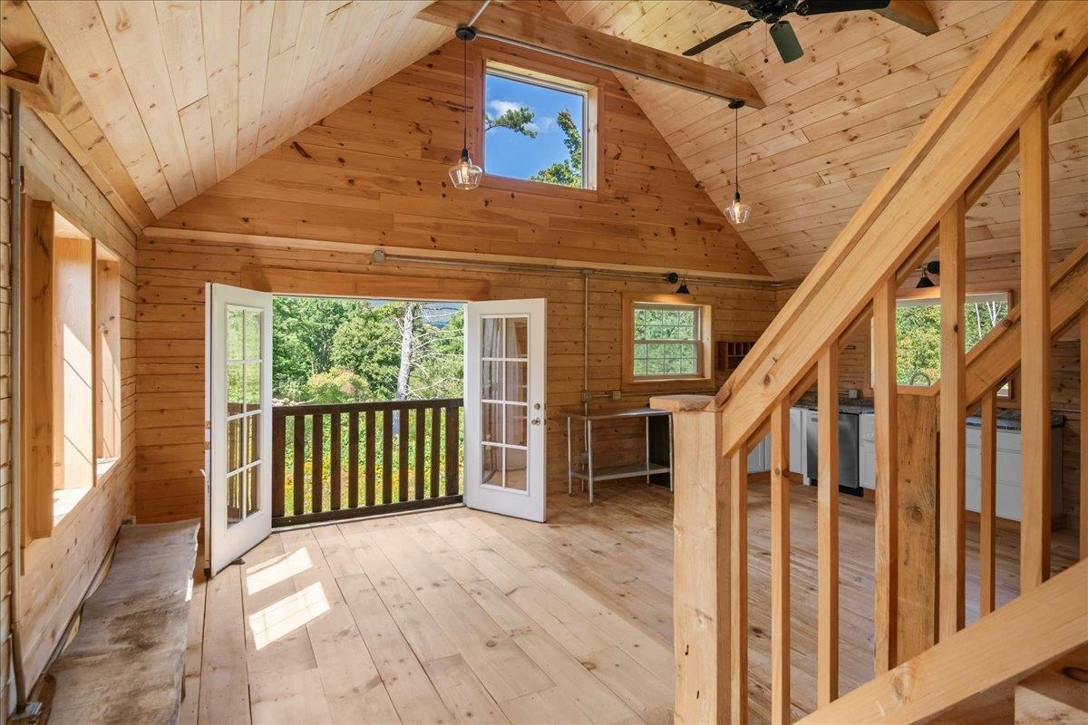 1314 Scrabble Hill Road Property Photo 14