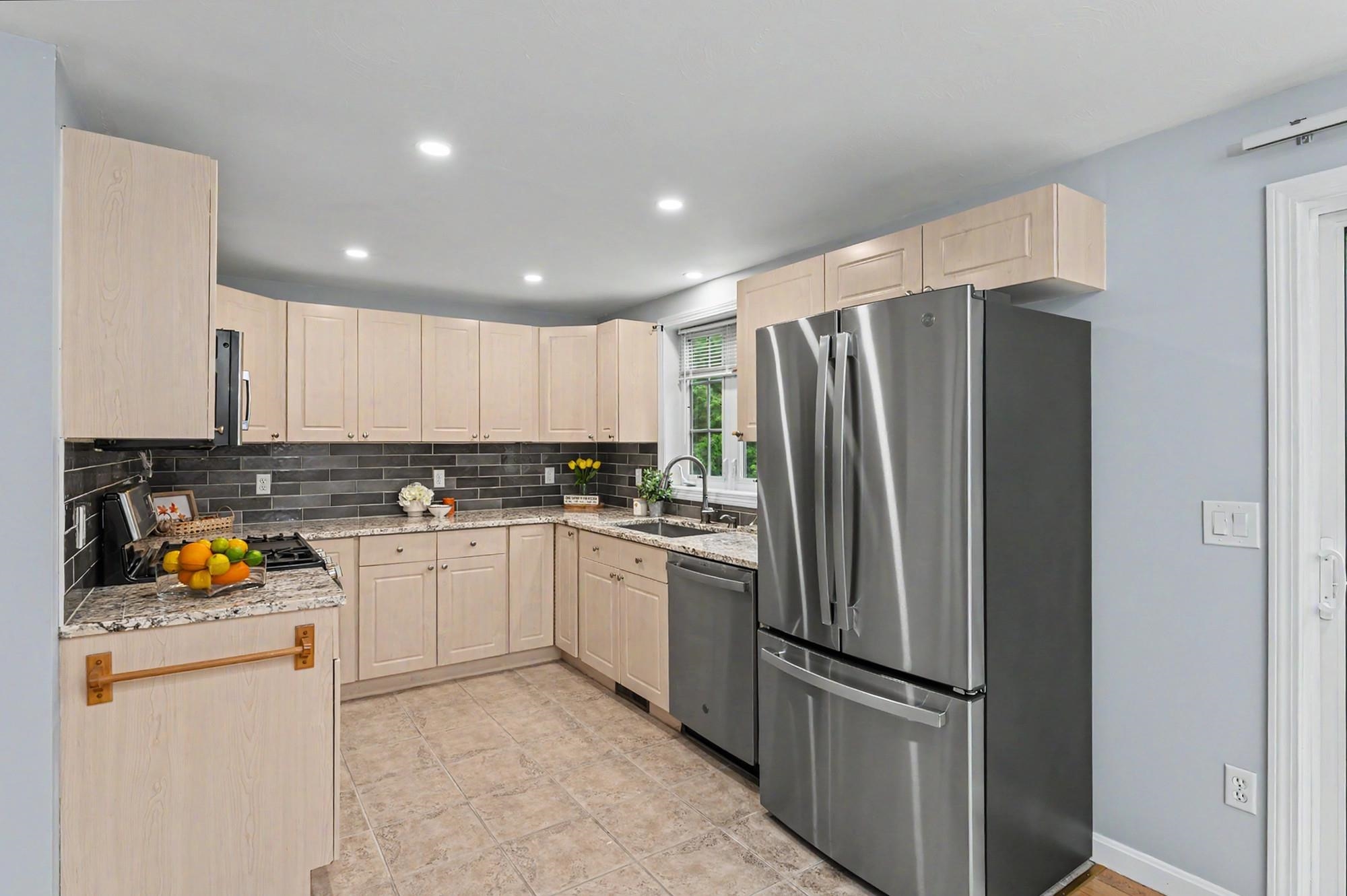 15 Elm Street Property Photo 2