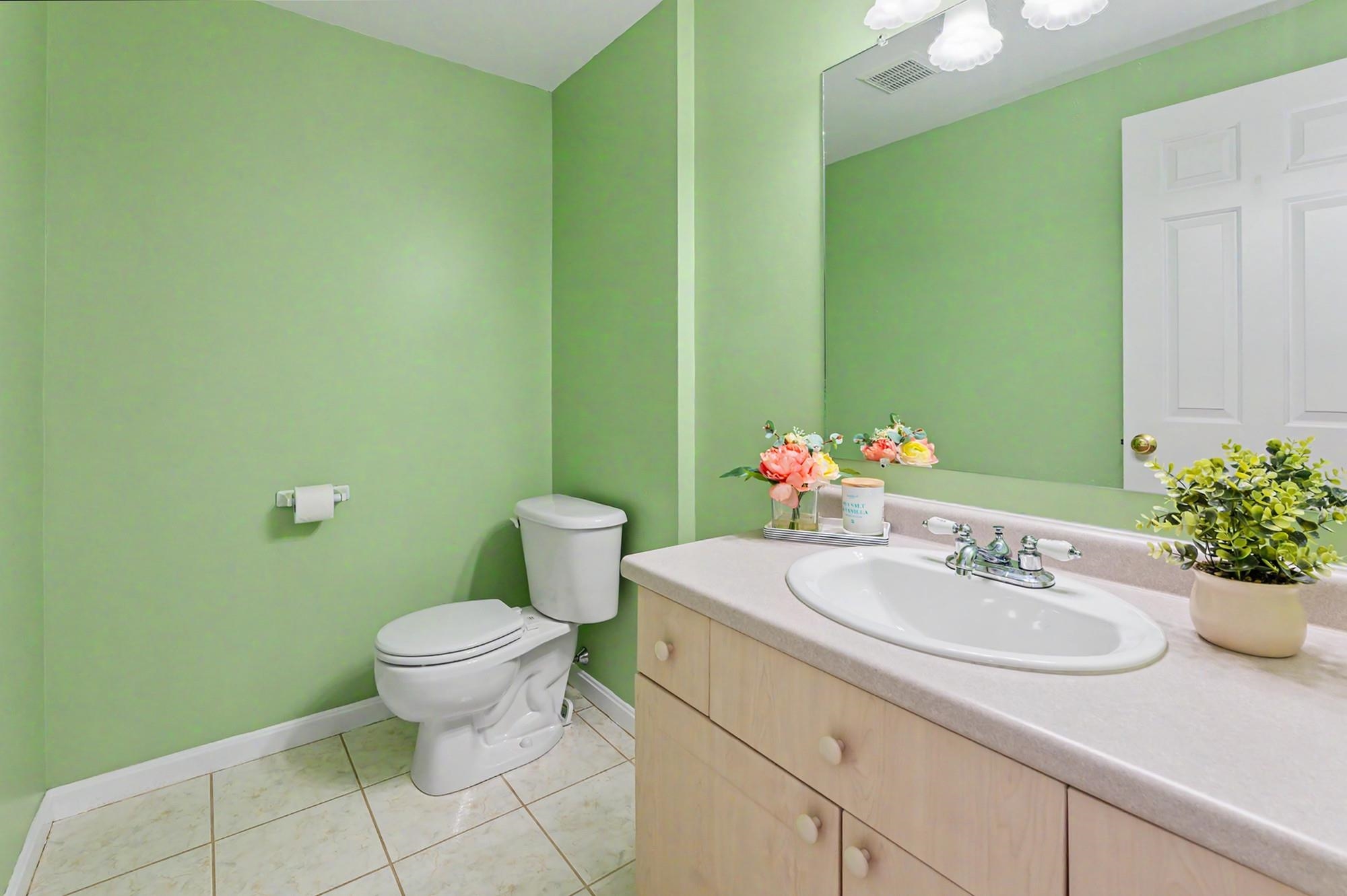 15 Elm Street Property Photo 10