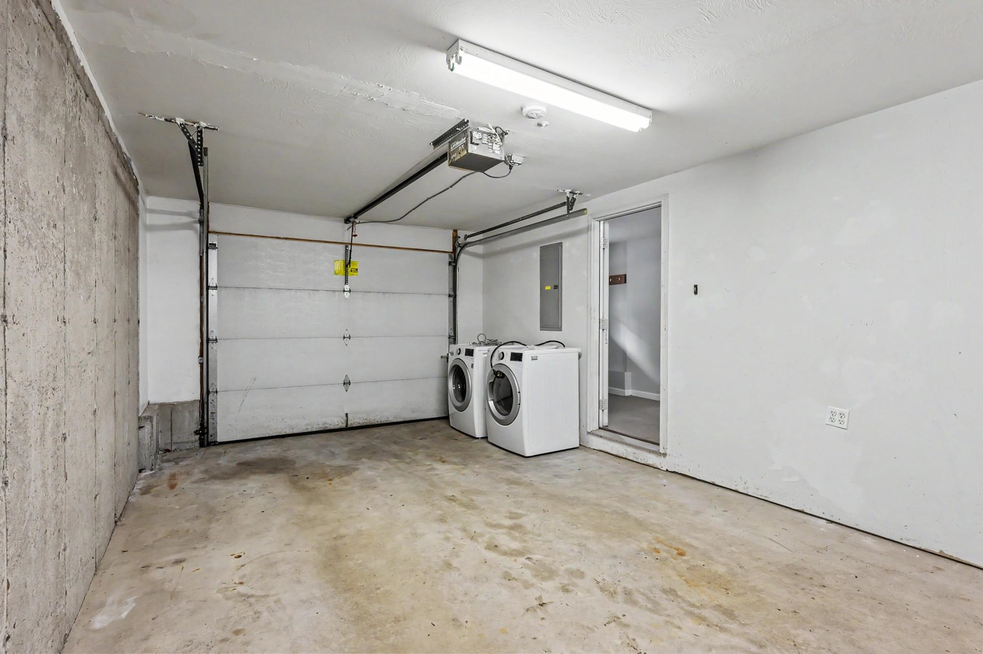15 Elm Street Property Photo 18