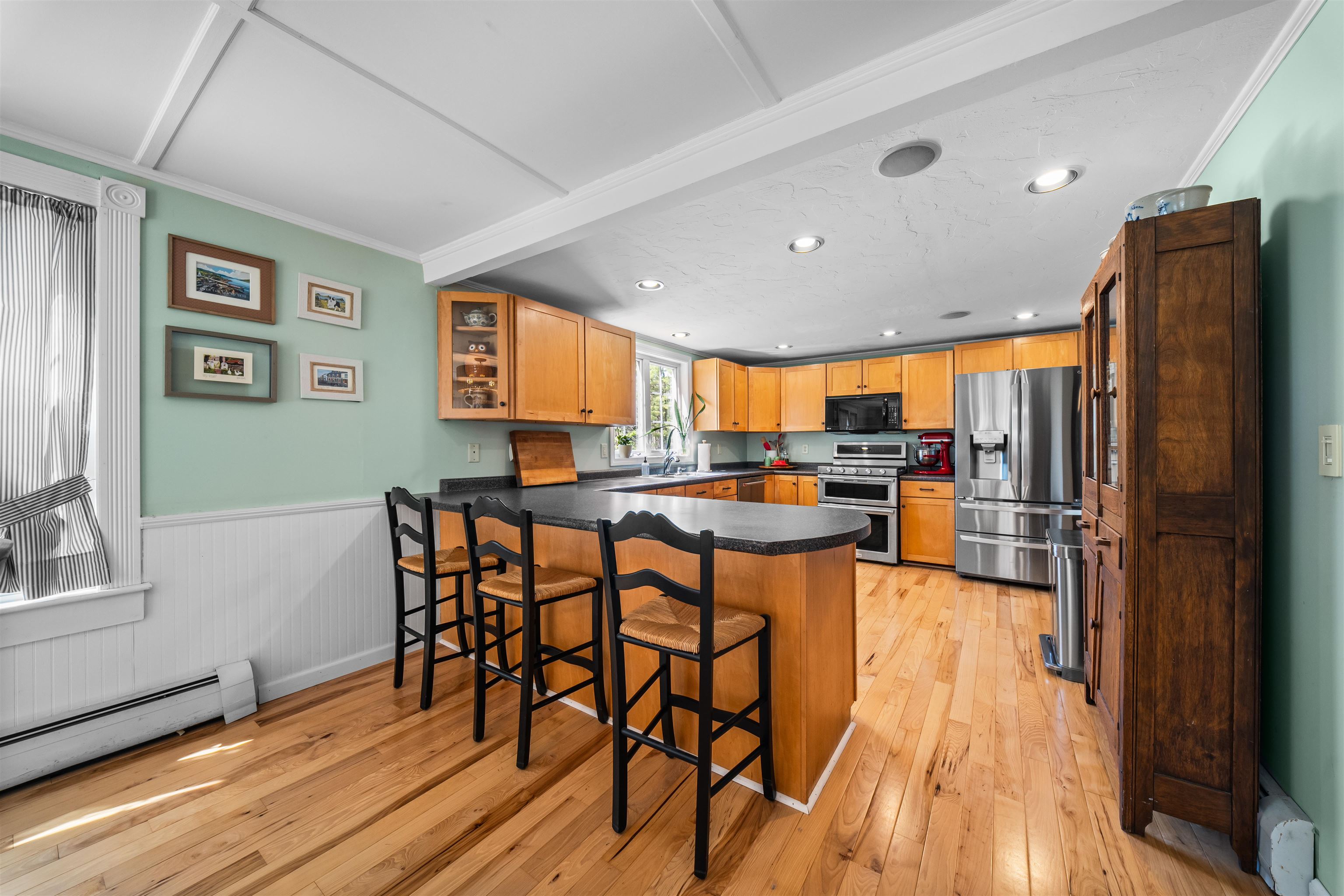 372 Mountain Road Property Photo 14