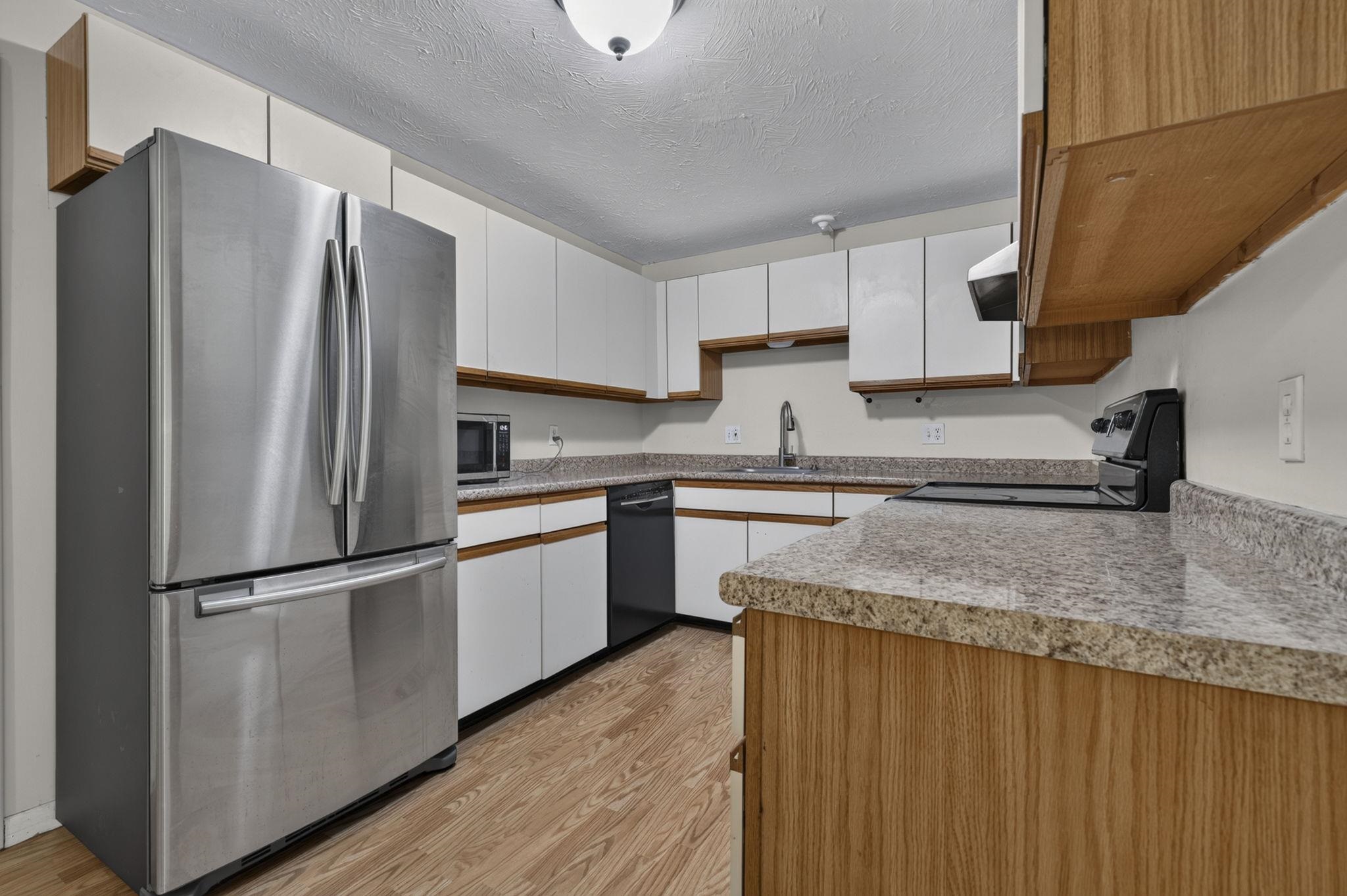 307b Amherst Street Property Photo 5