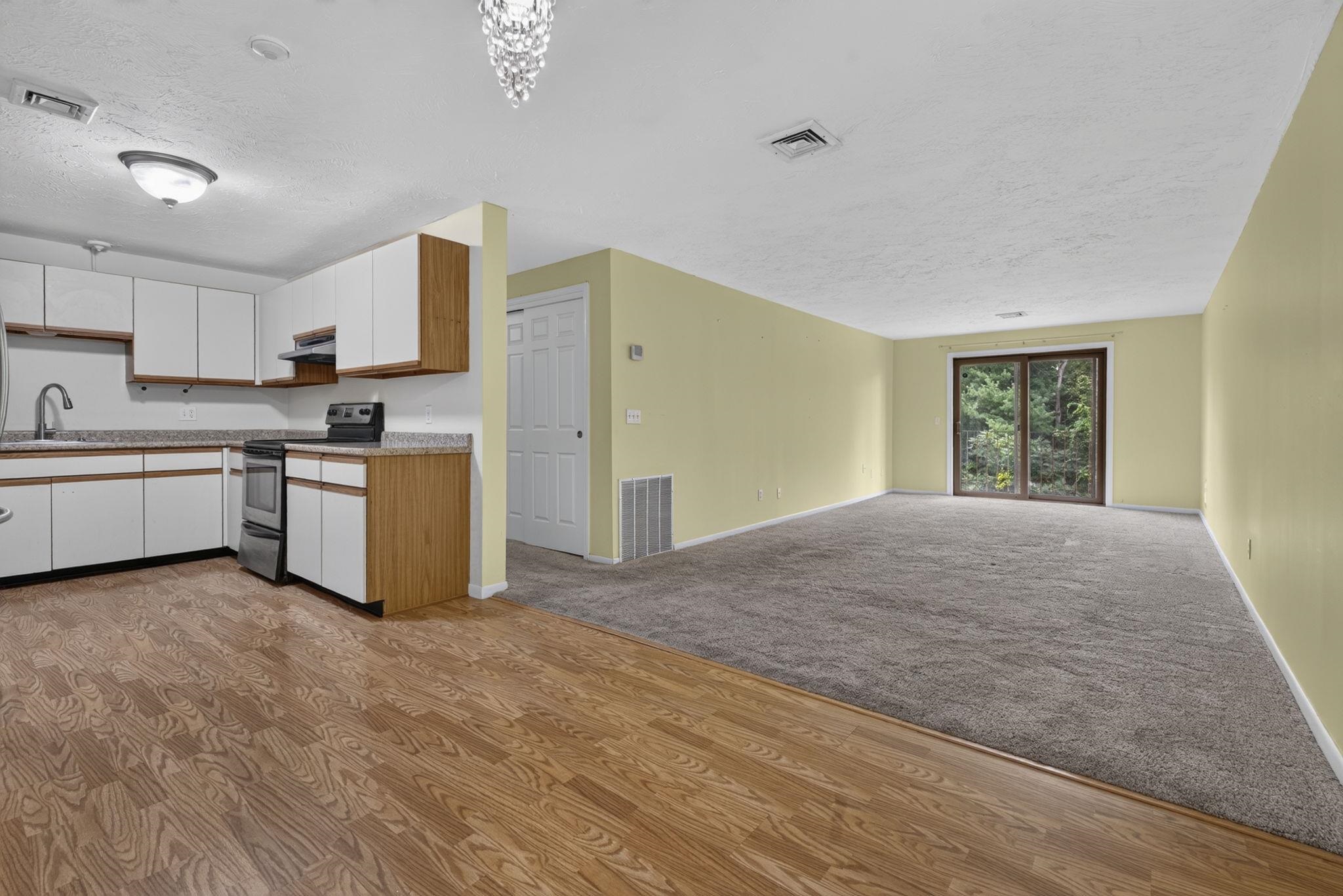 307b Amherst Street Property Photo 6