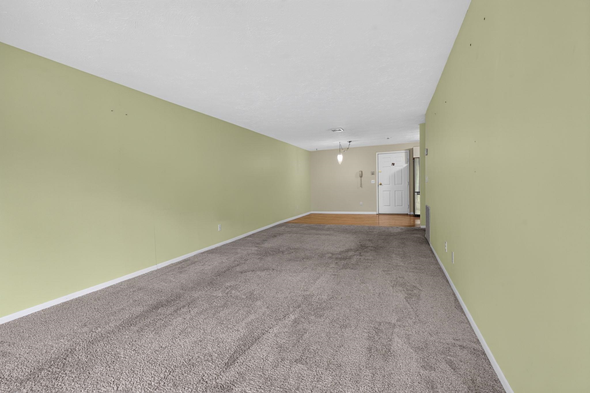 307b Amherst Street Property Photo 8