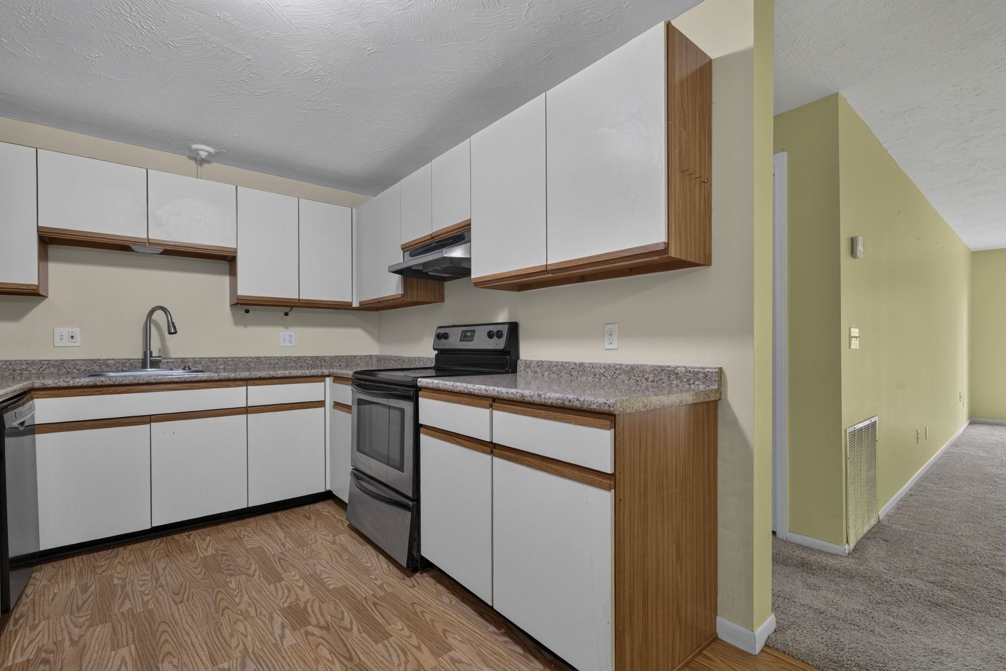 307b Amherst Street Property Photo 12