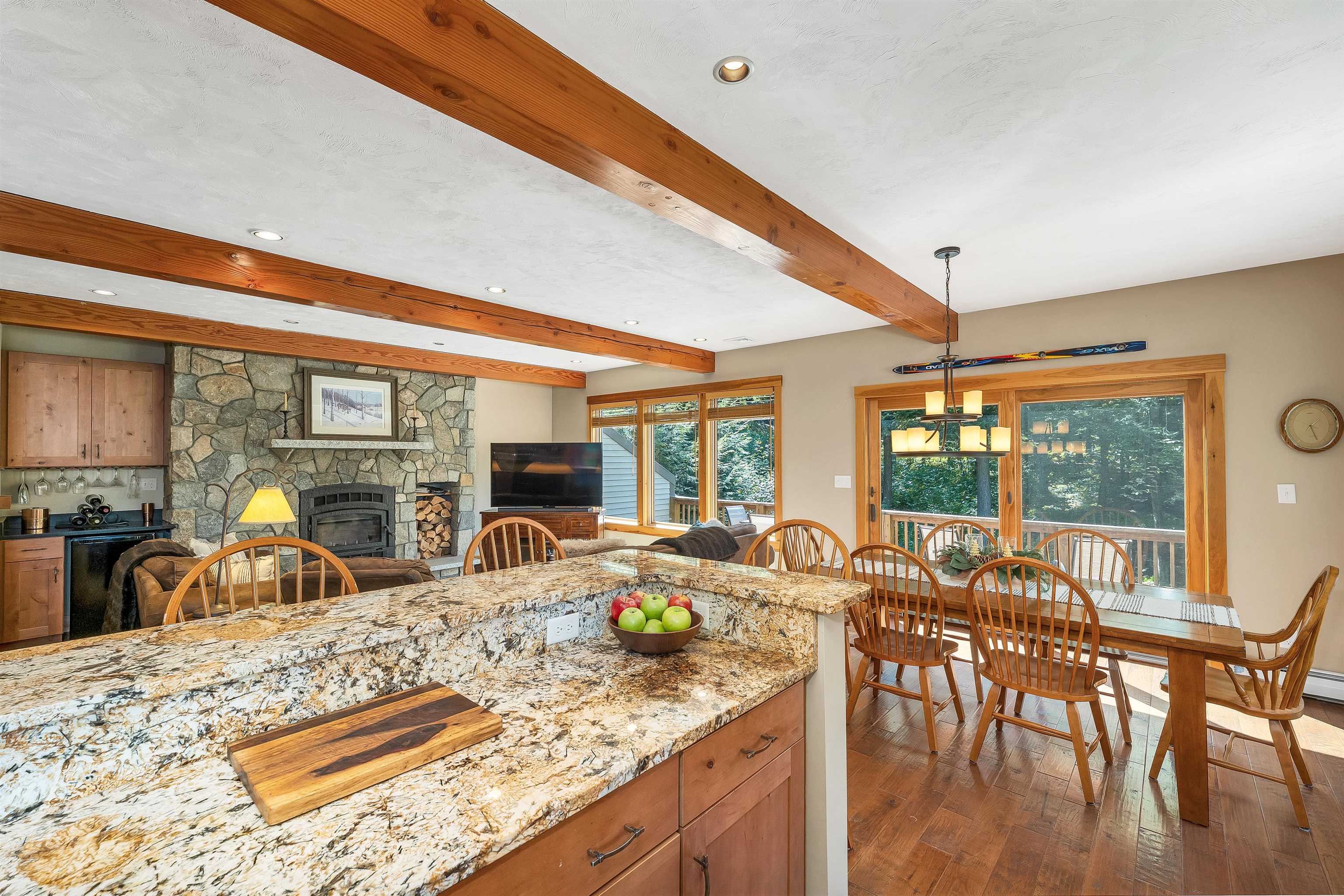 31 Ammonoosuc Drive Property Photo 11