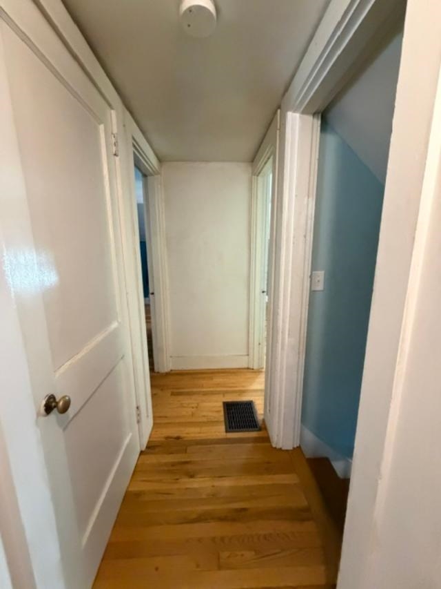 8 Upper School Street Property Photo 28